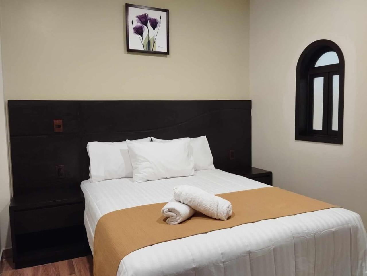 Suite with Mountain View