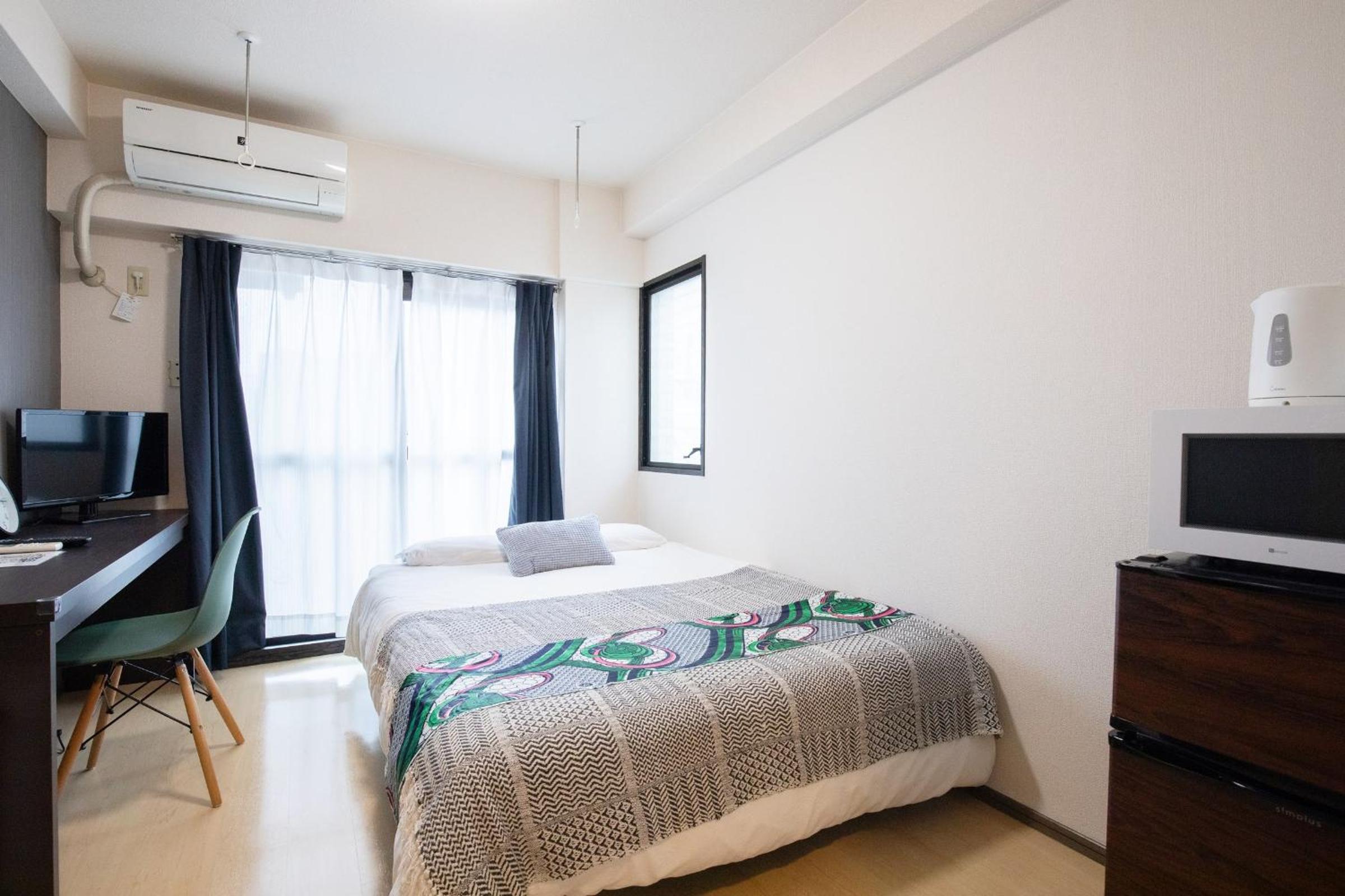 Double Room - Photo 8