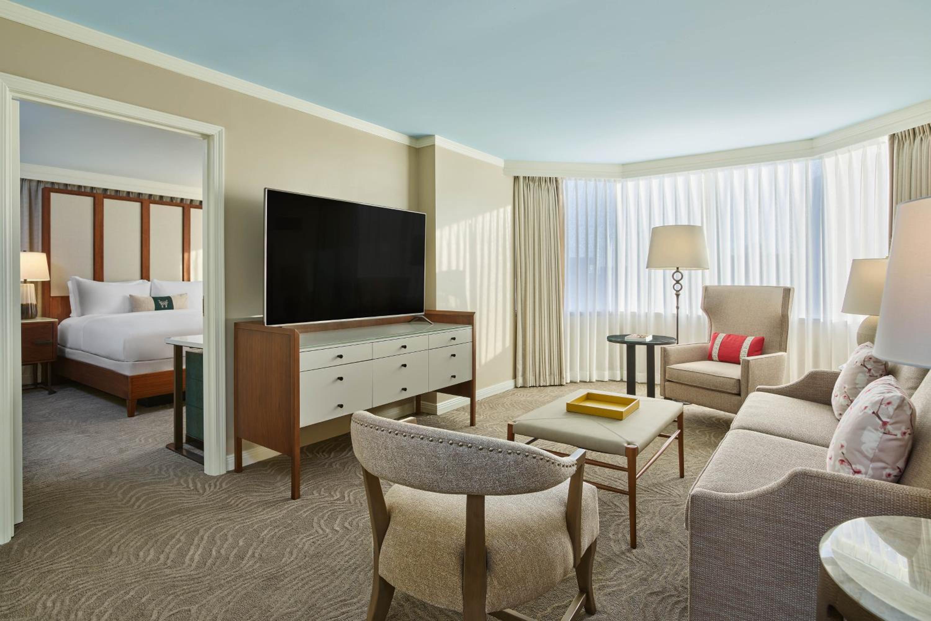 Executive Suite, 1 King photo 2