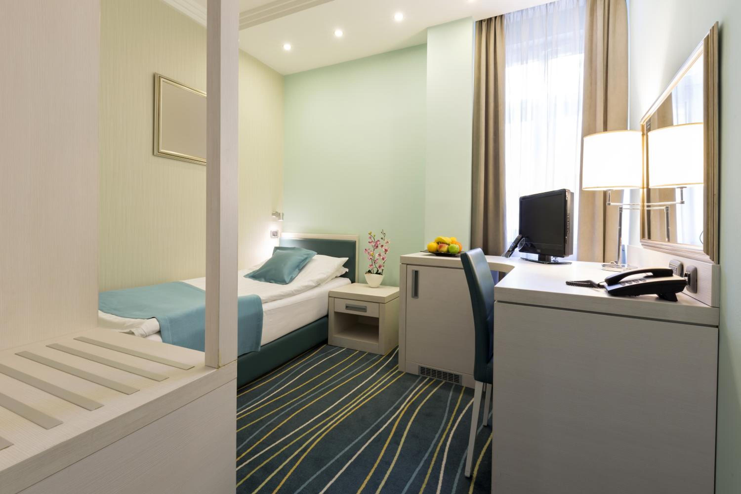 Economy Single Room photo 2