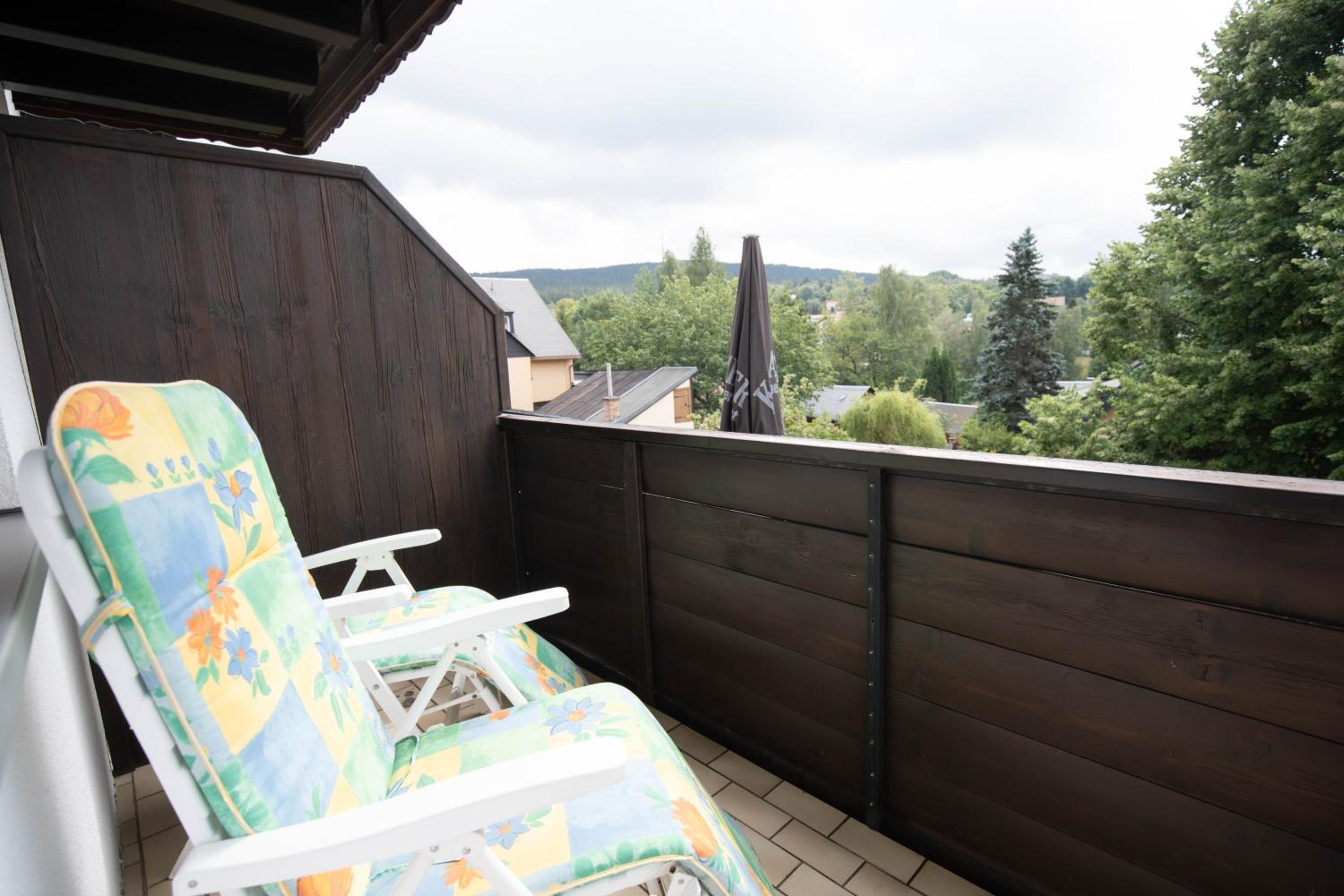 Double Room with Balcony - Photo 15