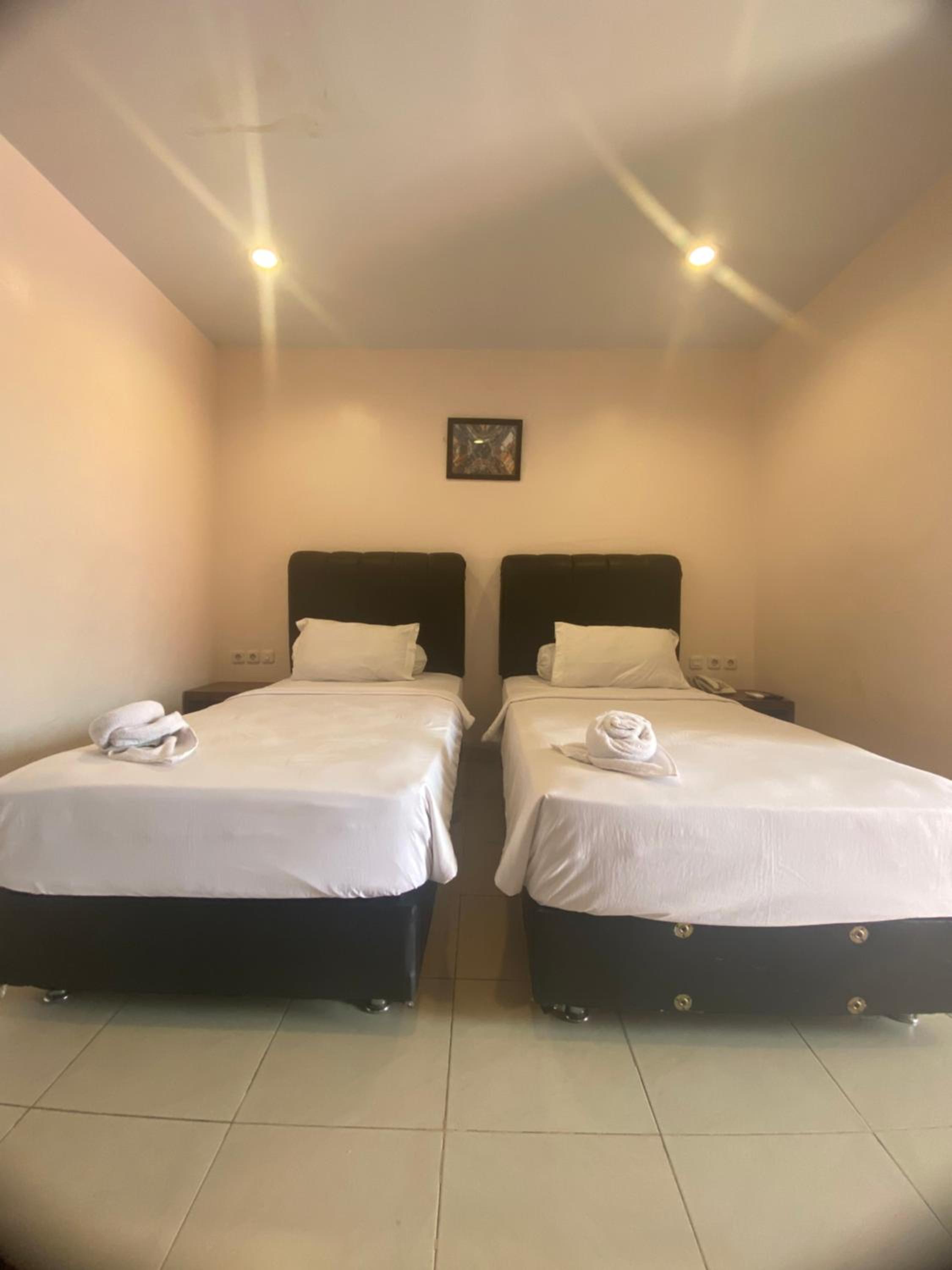 Deluxe Double Room - Photo 10
