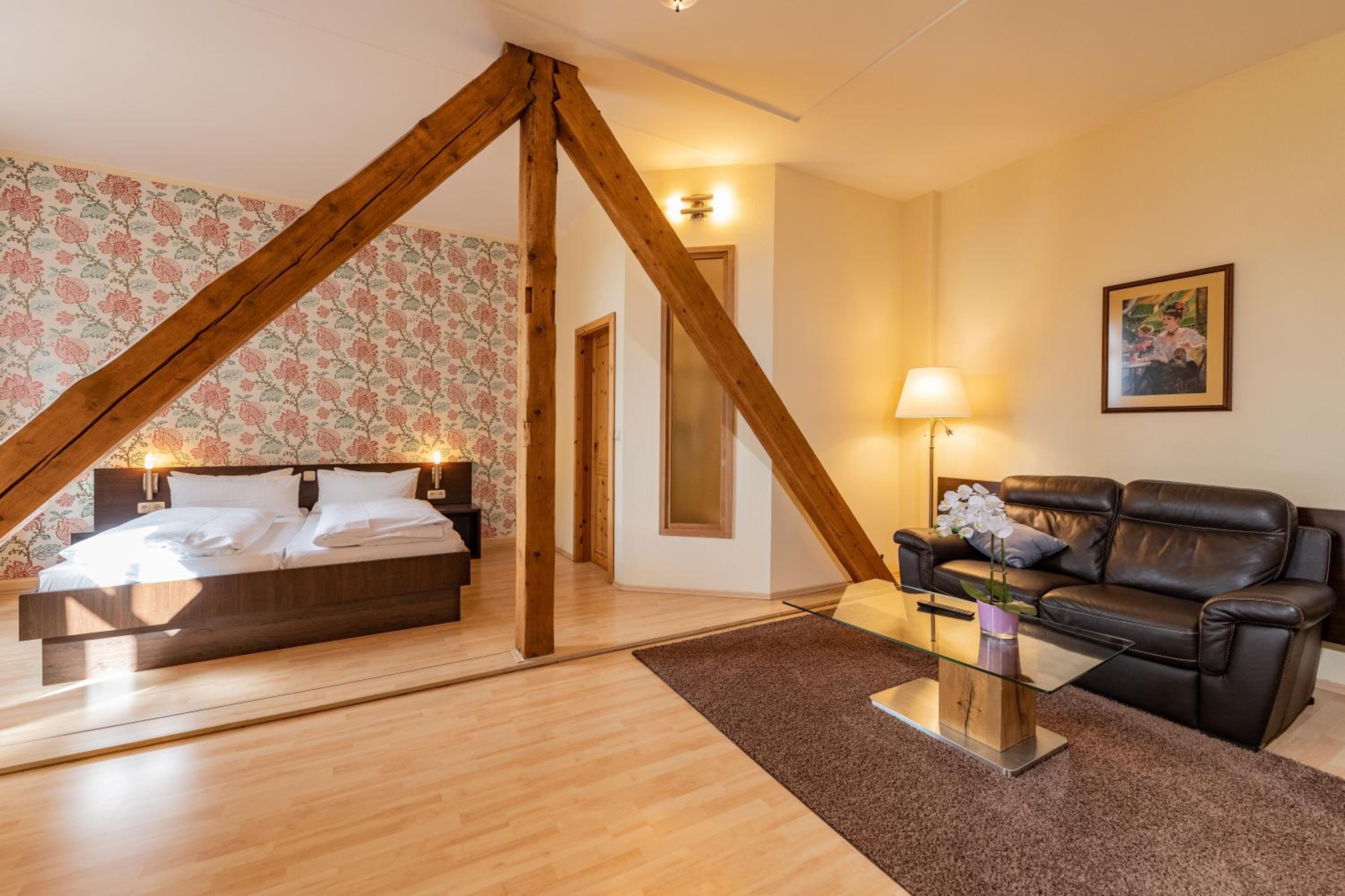 Deluxe Double Room - Photo 4