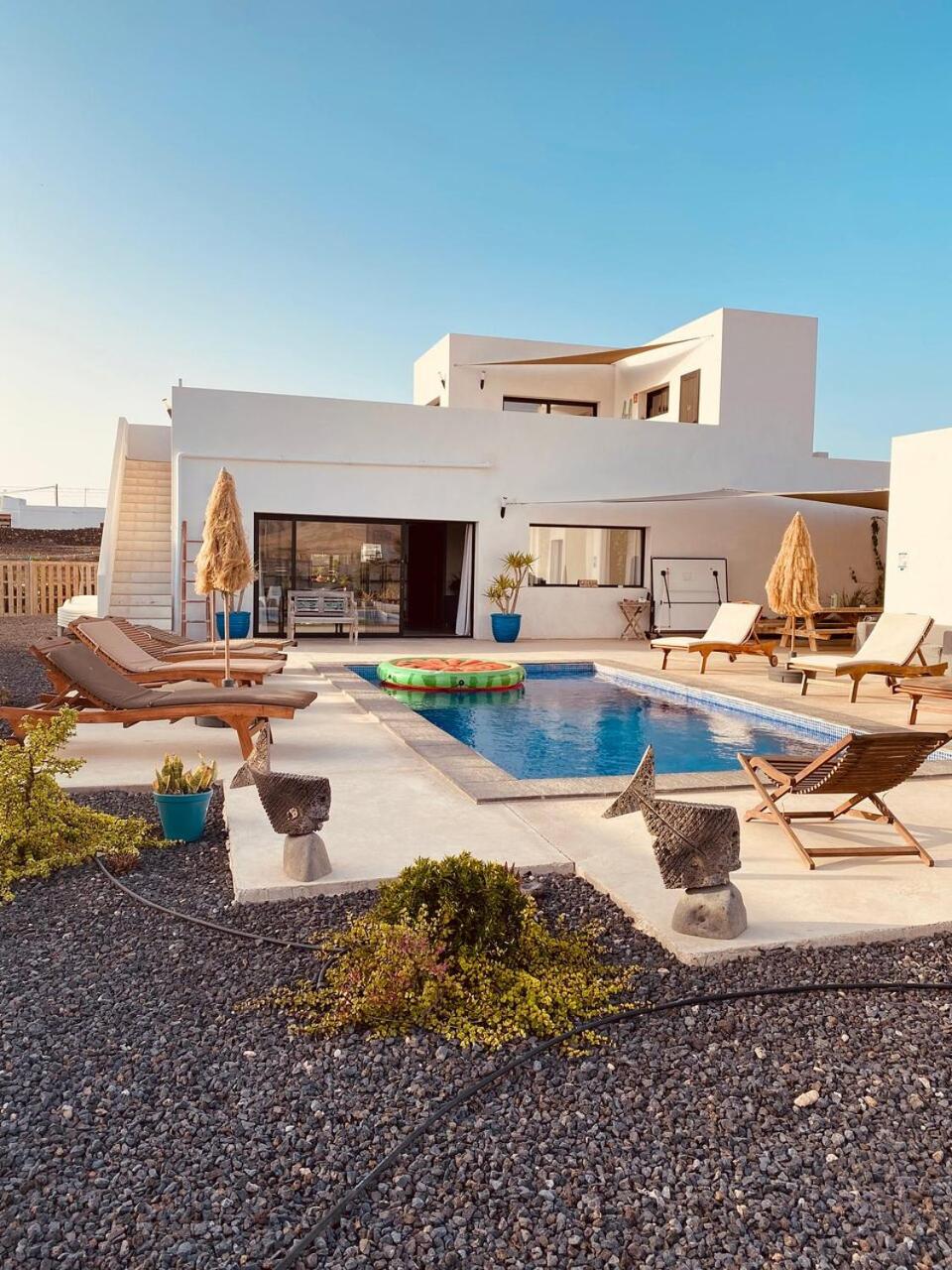 Double or Twin Room with Swimming Pool Access photo 2