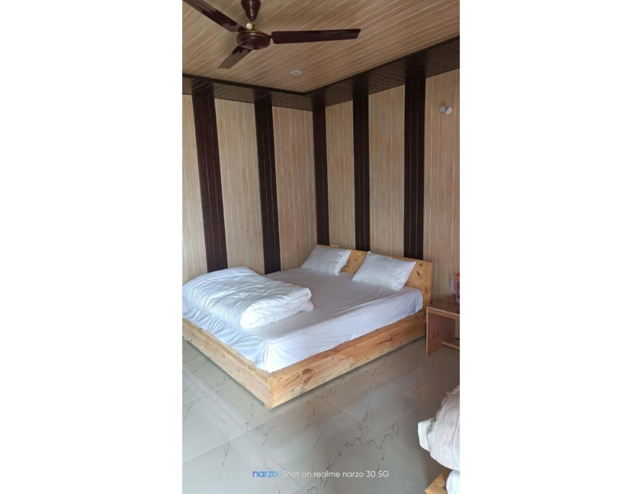 Triple Room - Photo 15