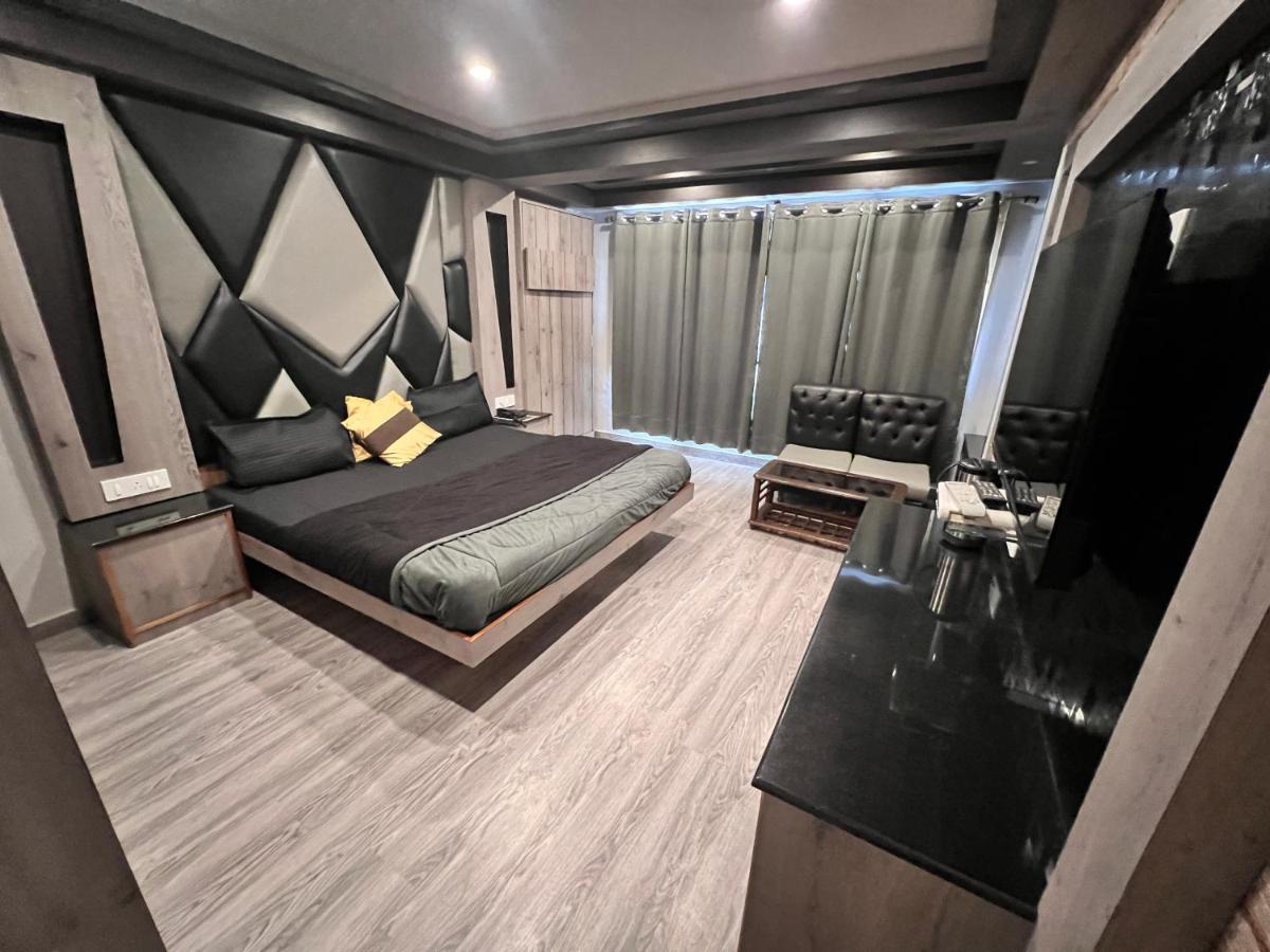 Superior Double Room - Photo 12