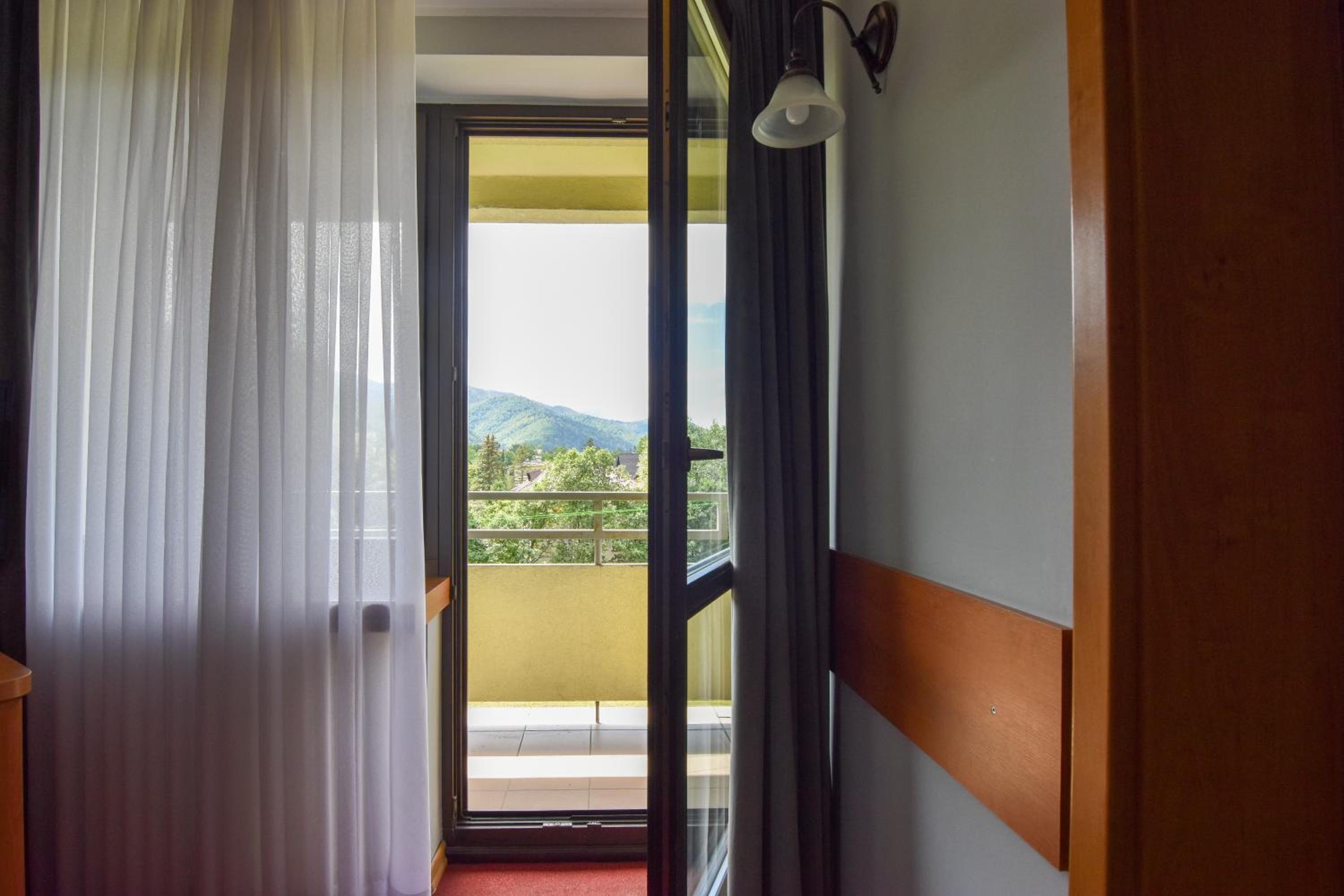 Studio with view / balcony - Photo 9