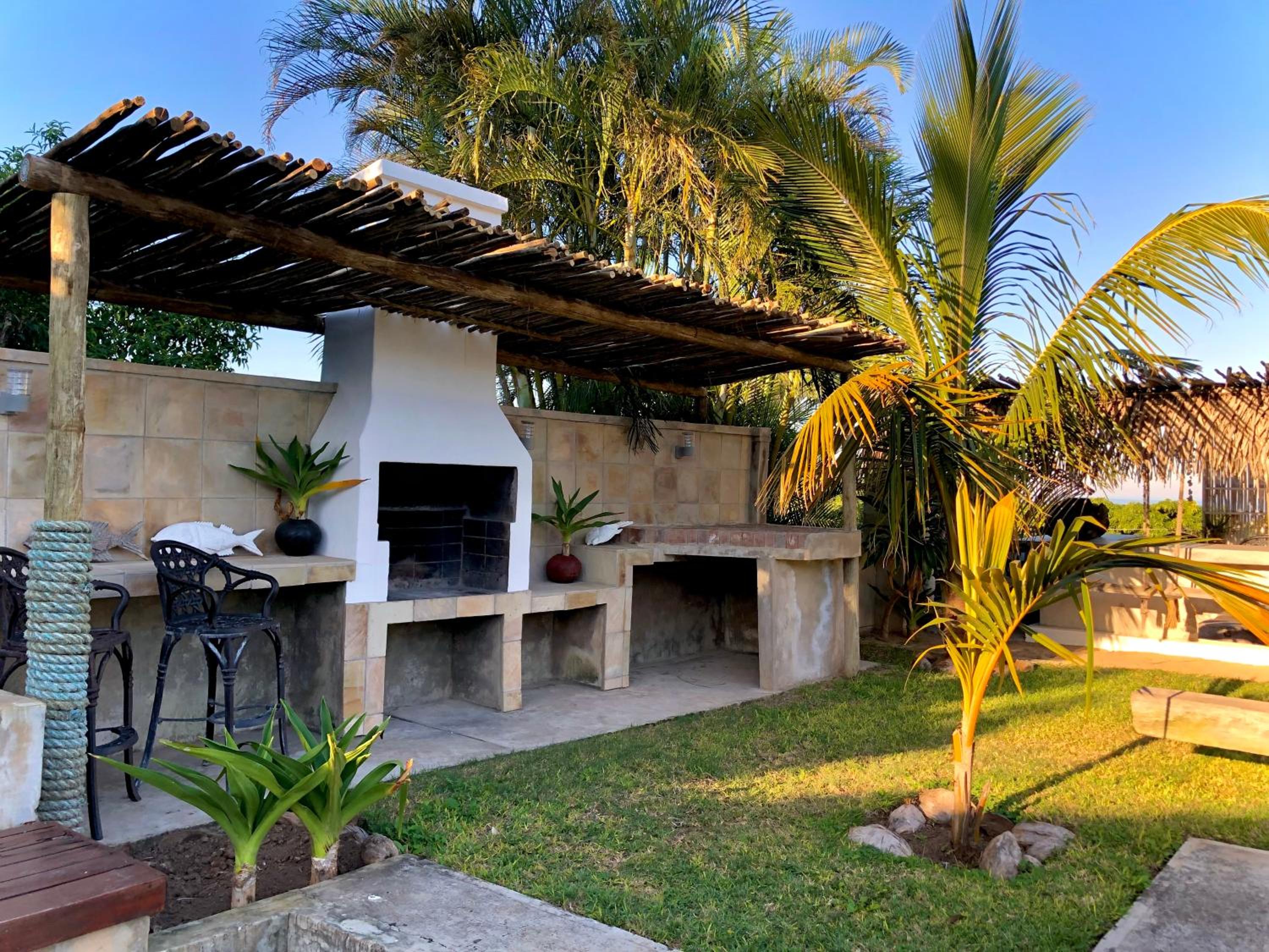 Villa photo 3