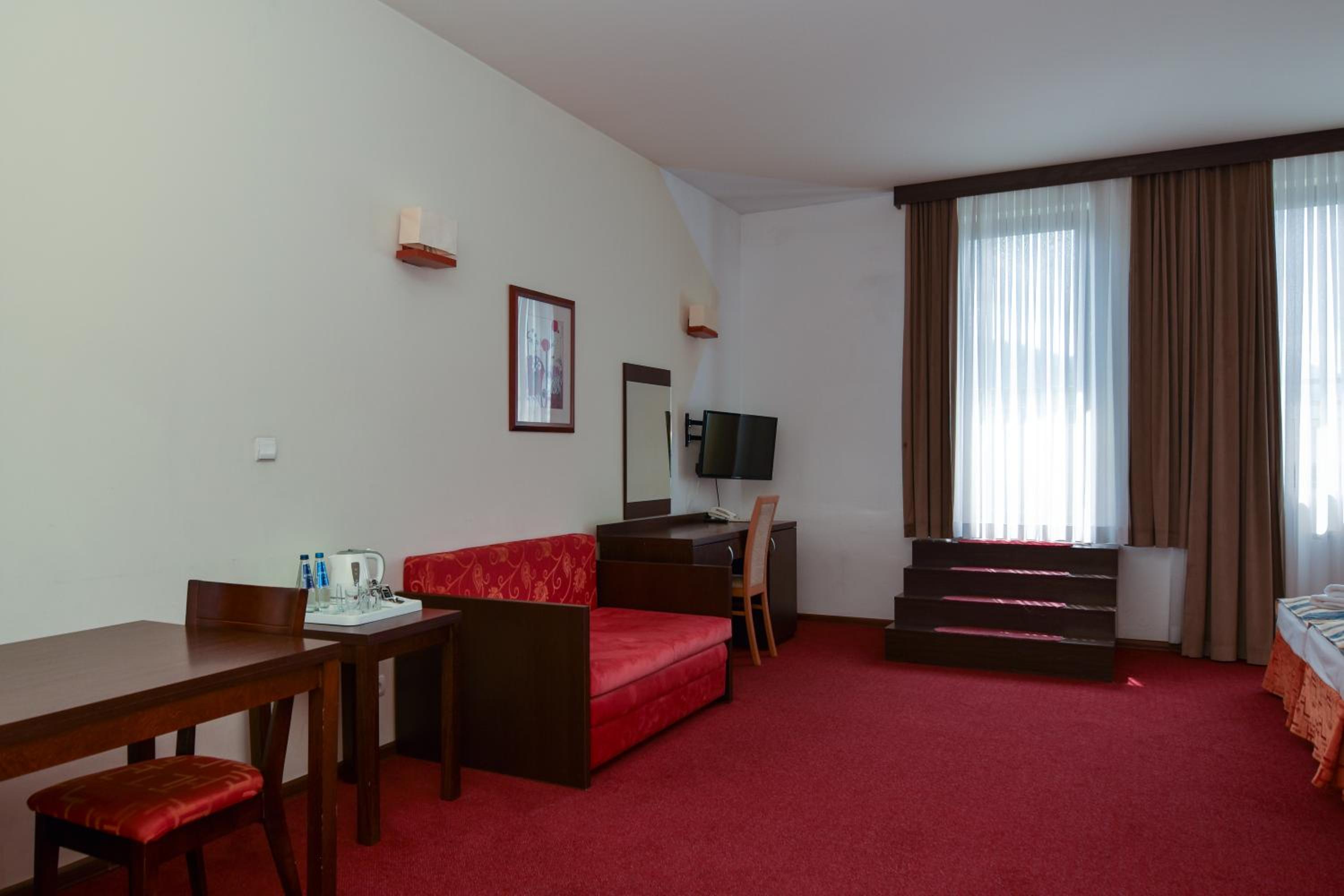 Deluxe Double with view / balcony - Photo 4
