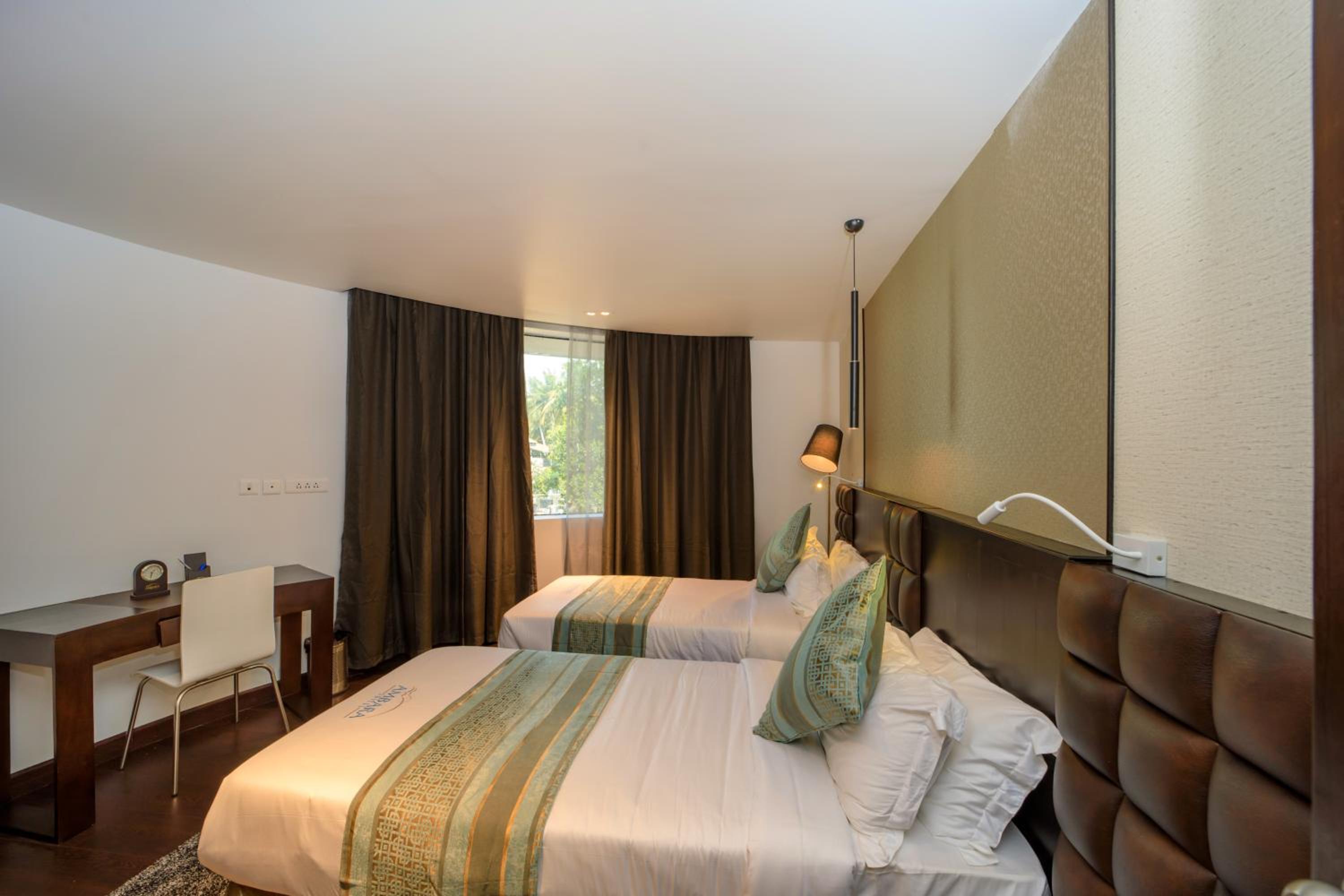 King Suite - Photo 1