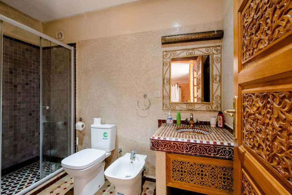 Double Room with Private Bathroom photo 2