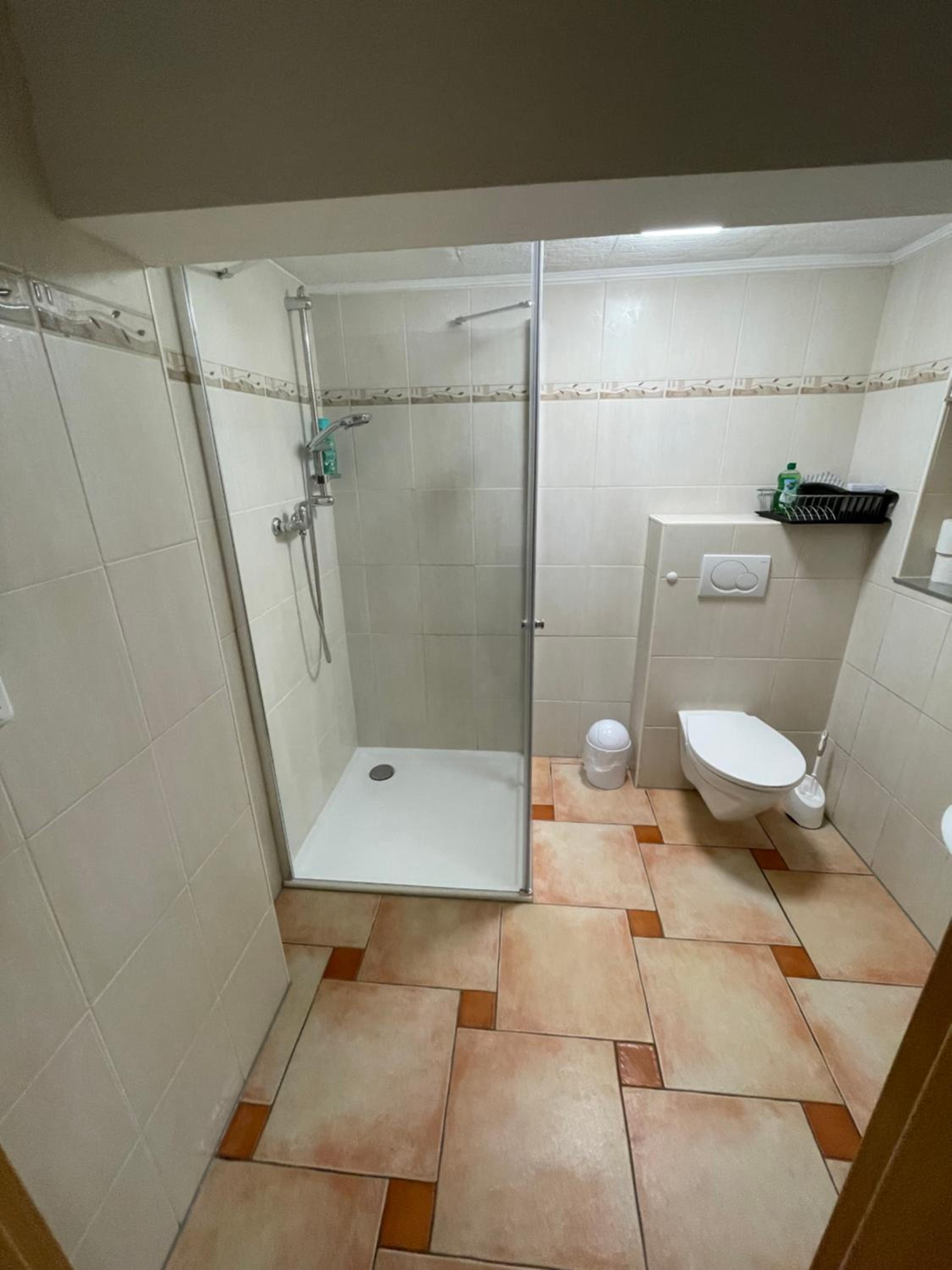 Apartment 5 photo 2