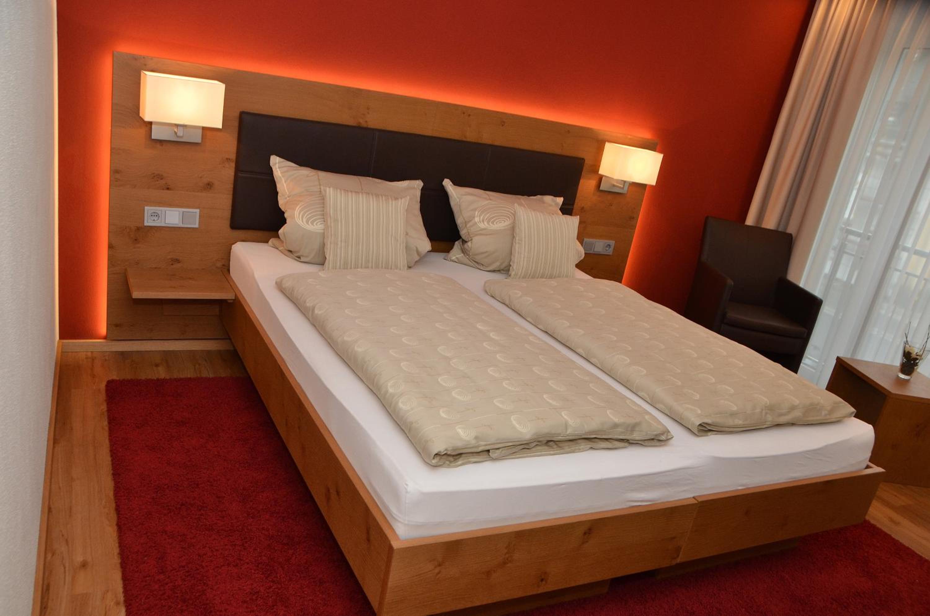 Triple Room with Balcony - Photo 4