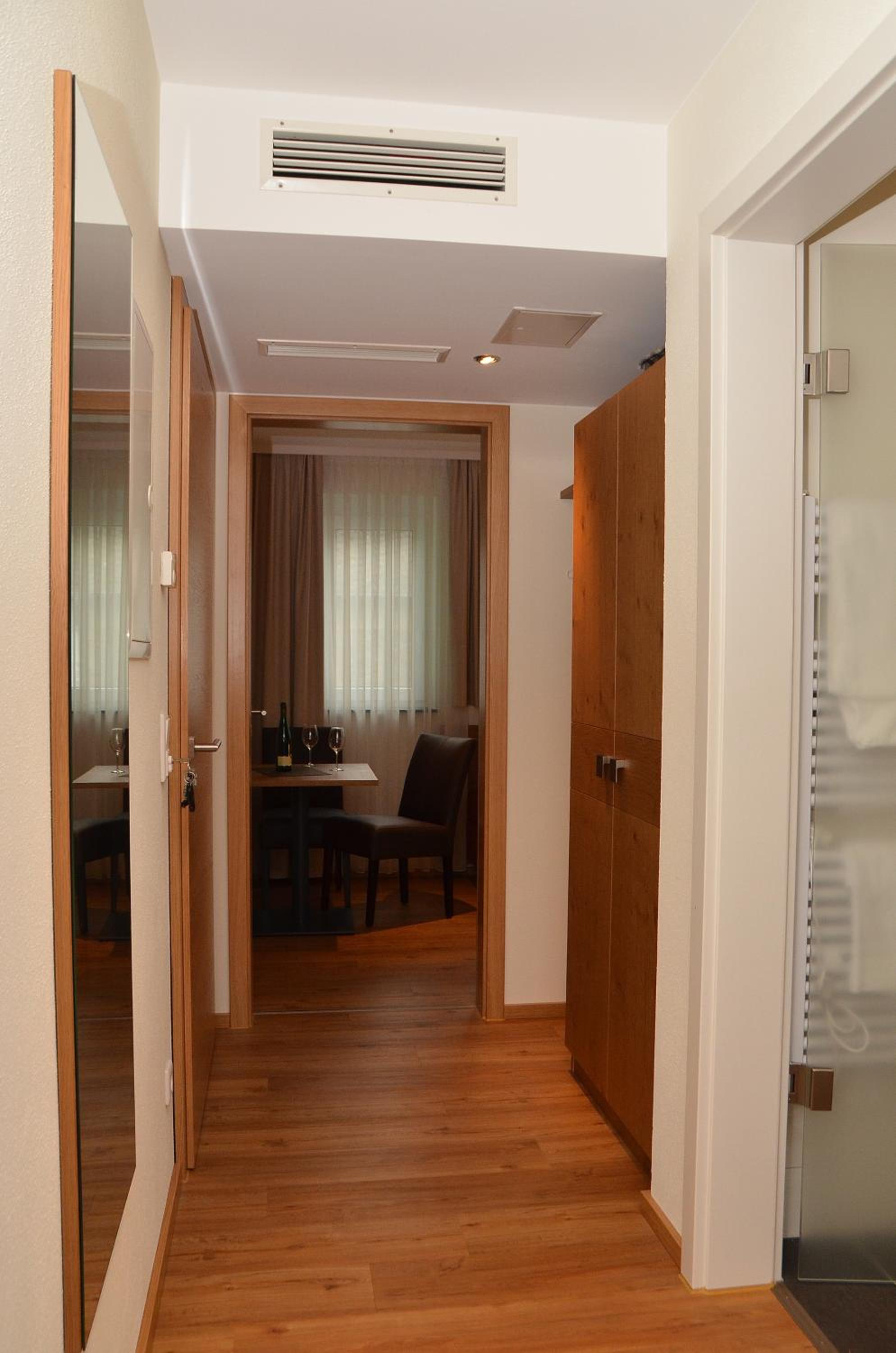 Triple Room with Balcony - Photo 3