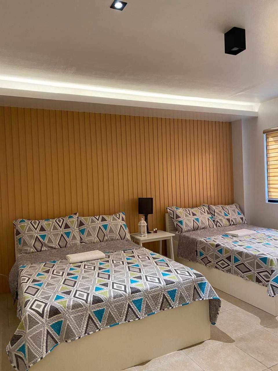 Double or Twin Room with Private Bathroom photo 3