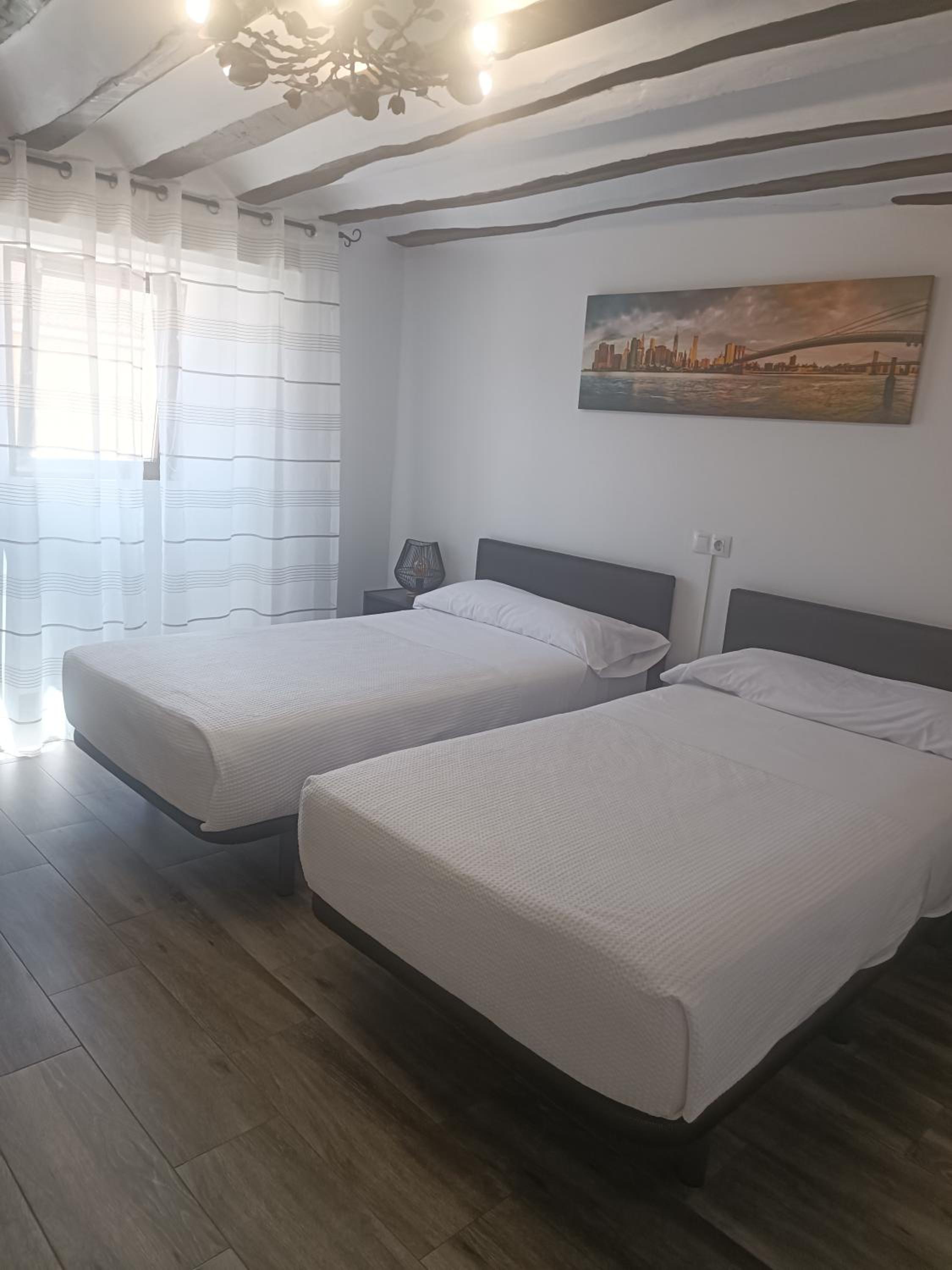 Twin Room with Private Bathroom