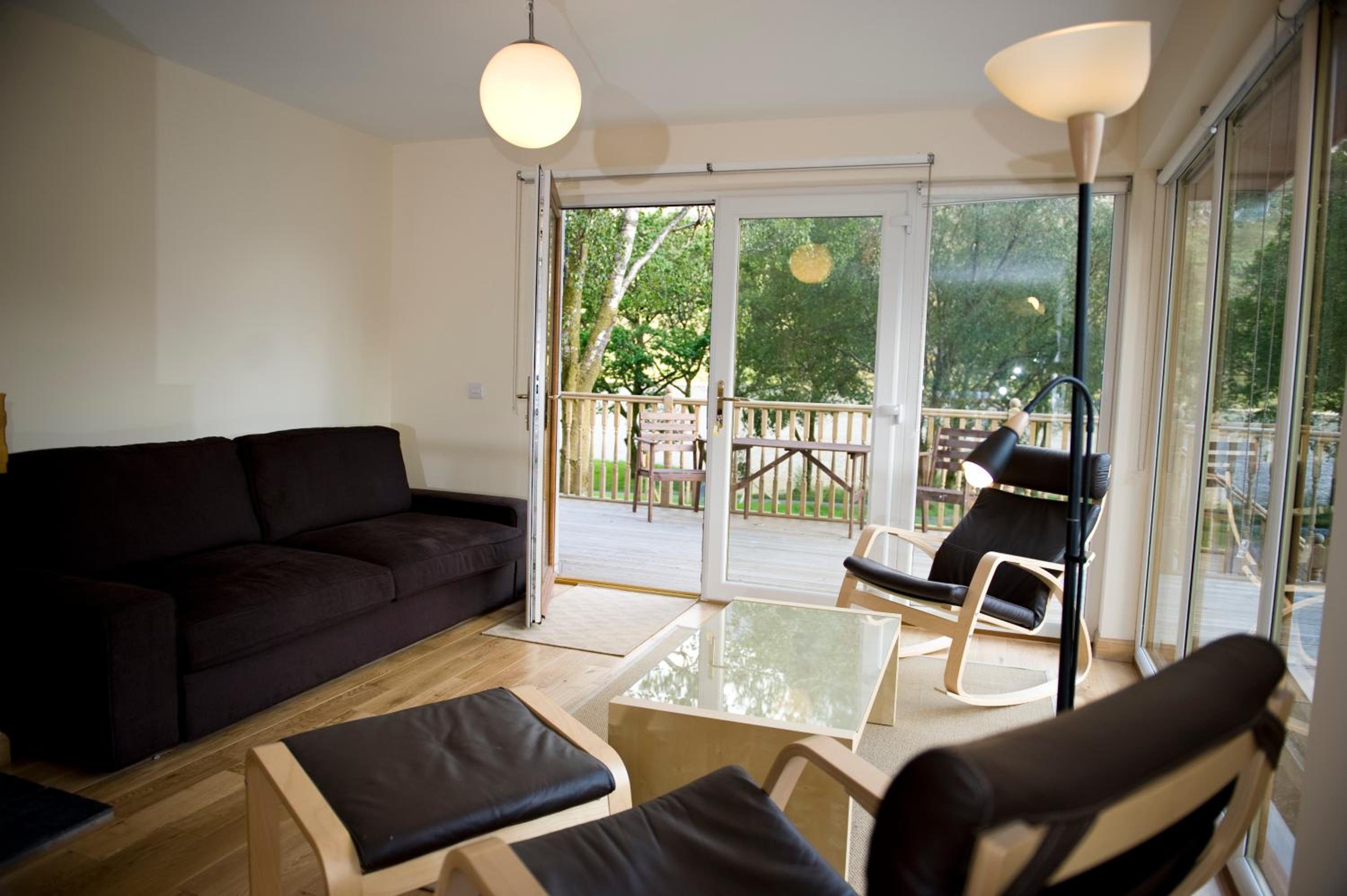 Four-Bedroom House photo 1
