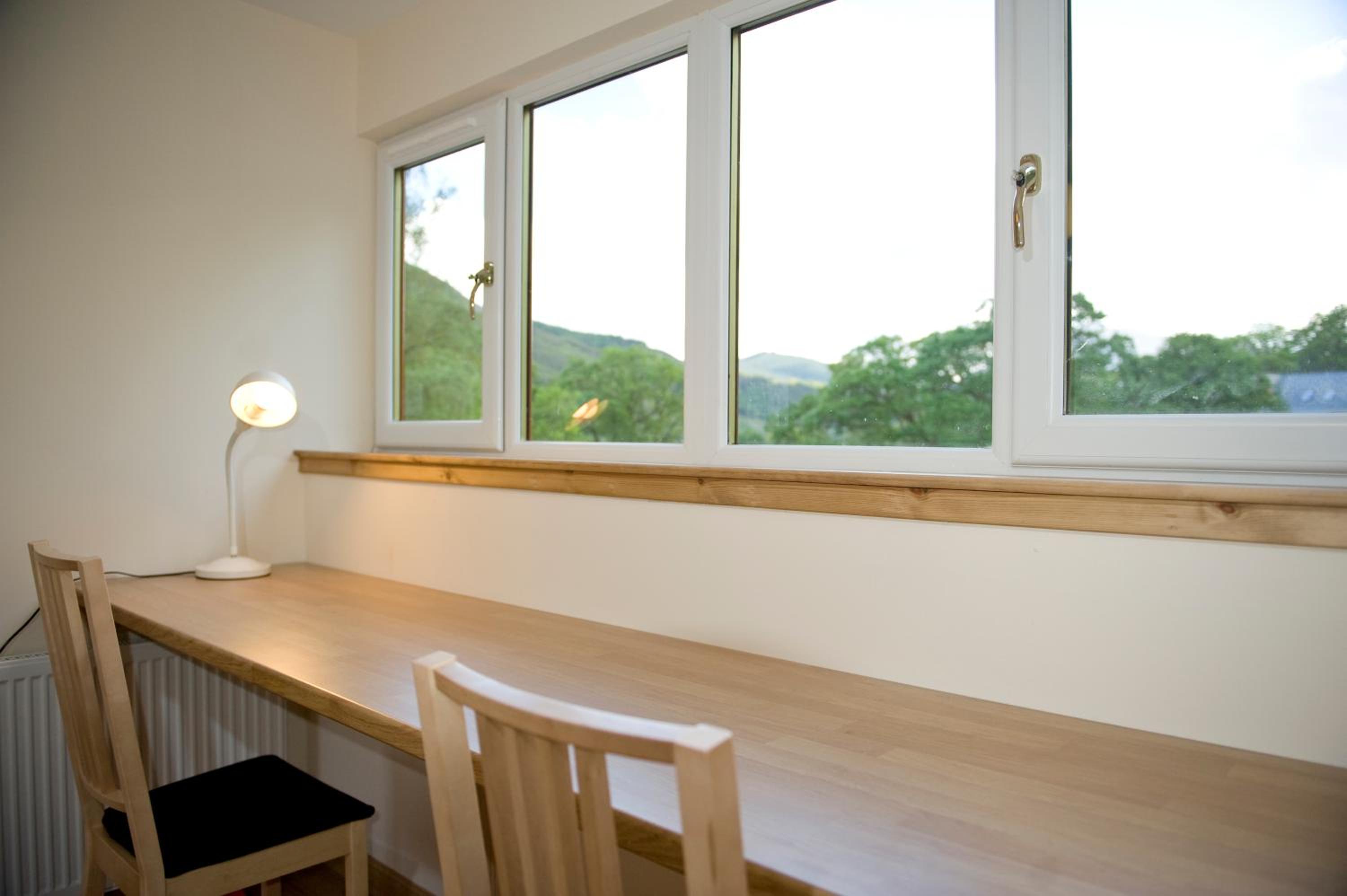 Four-Bedroom House photo 3