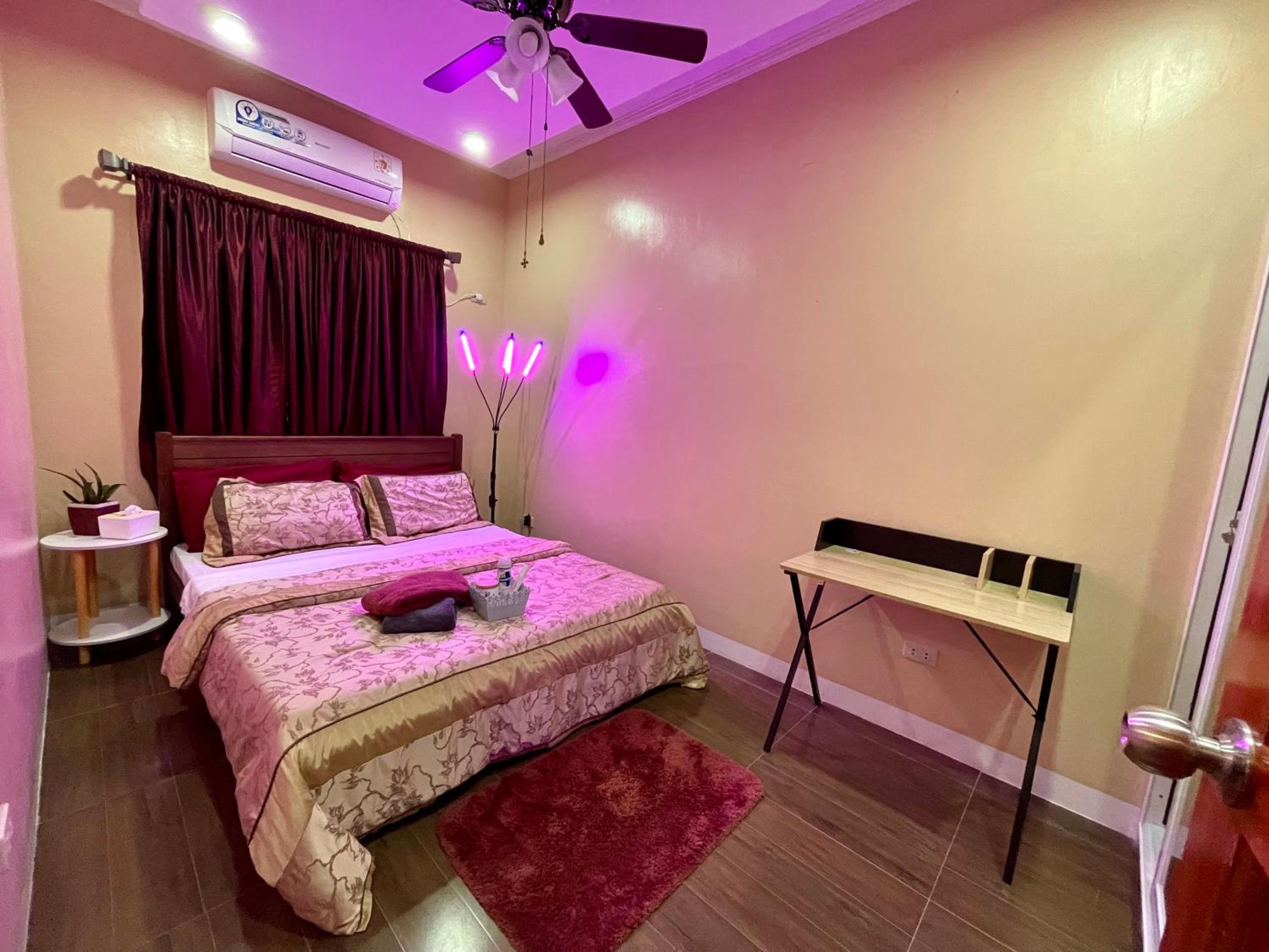 One-Bedroom Apartment - Photo 21