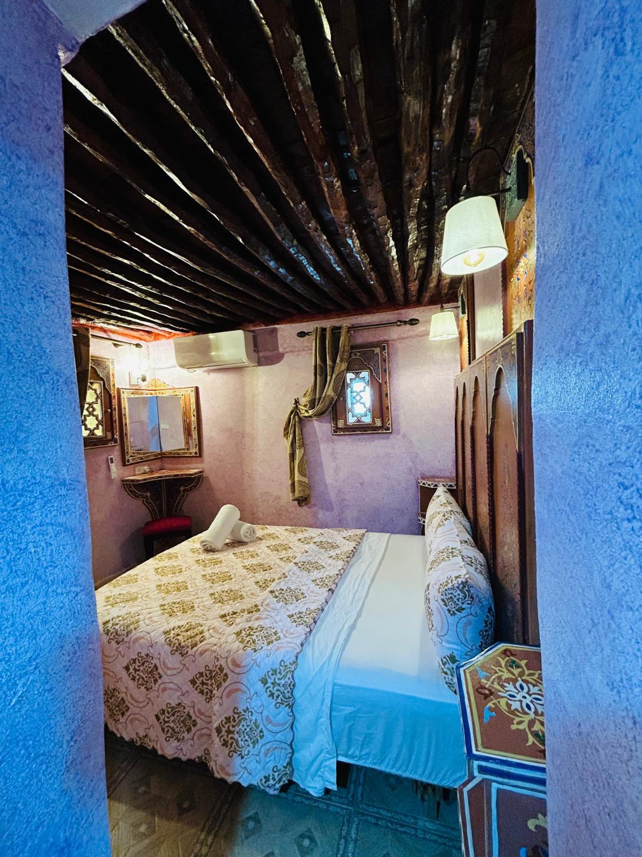 Double Room with Private Bathroom photo 2