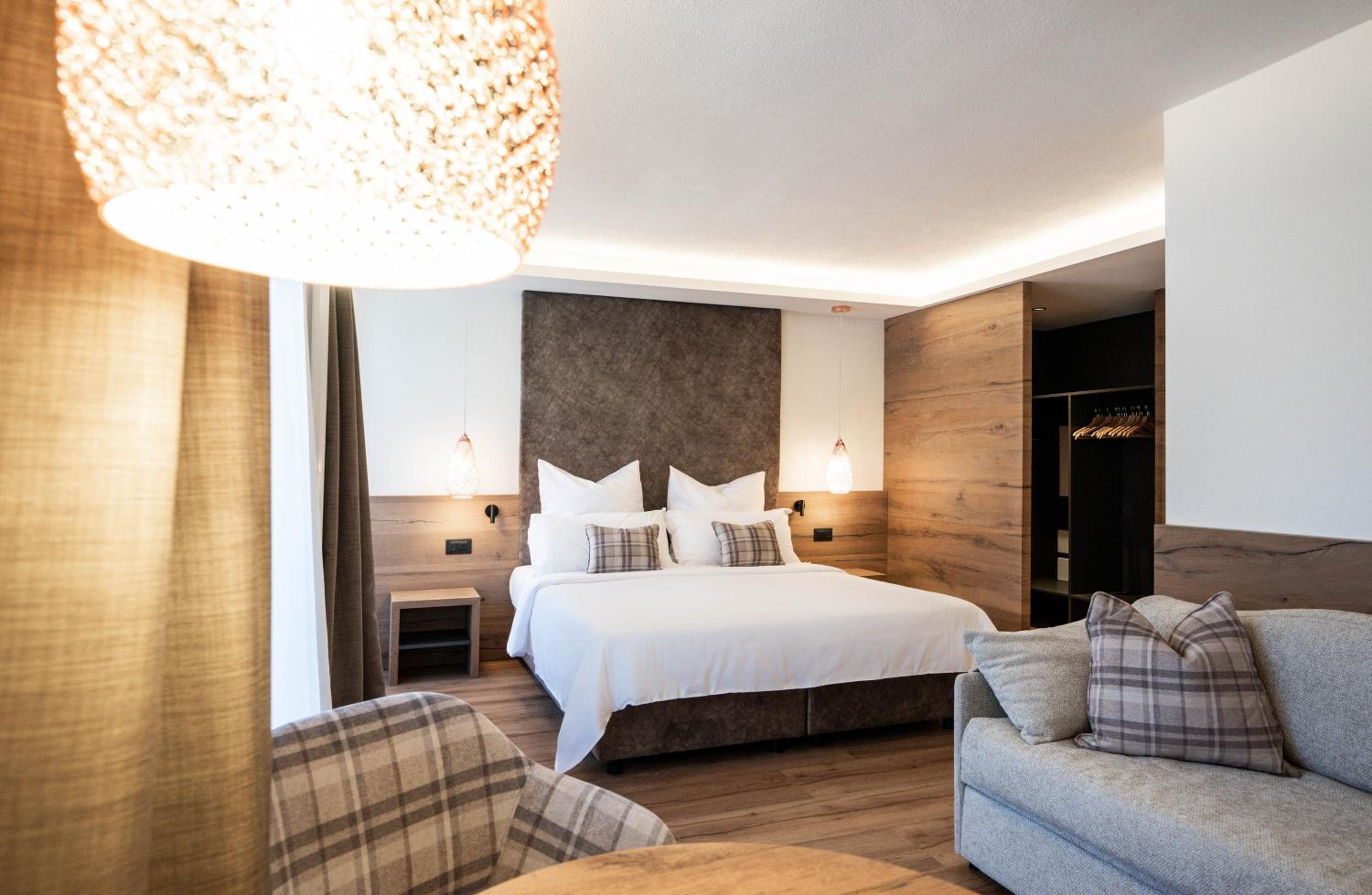Luxury Triple Room