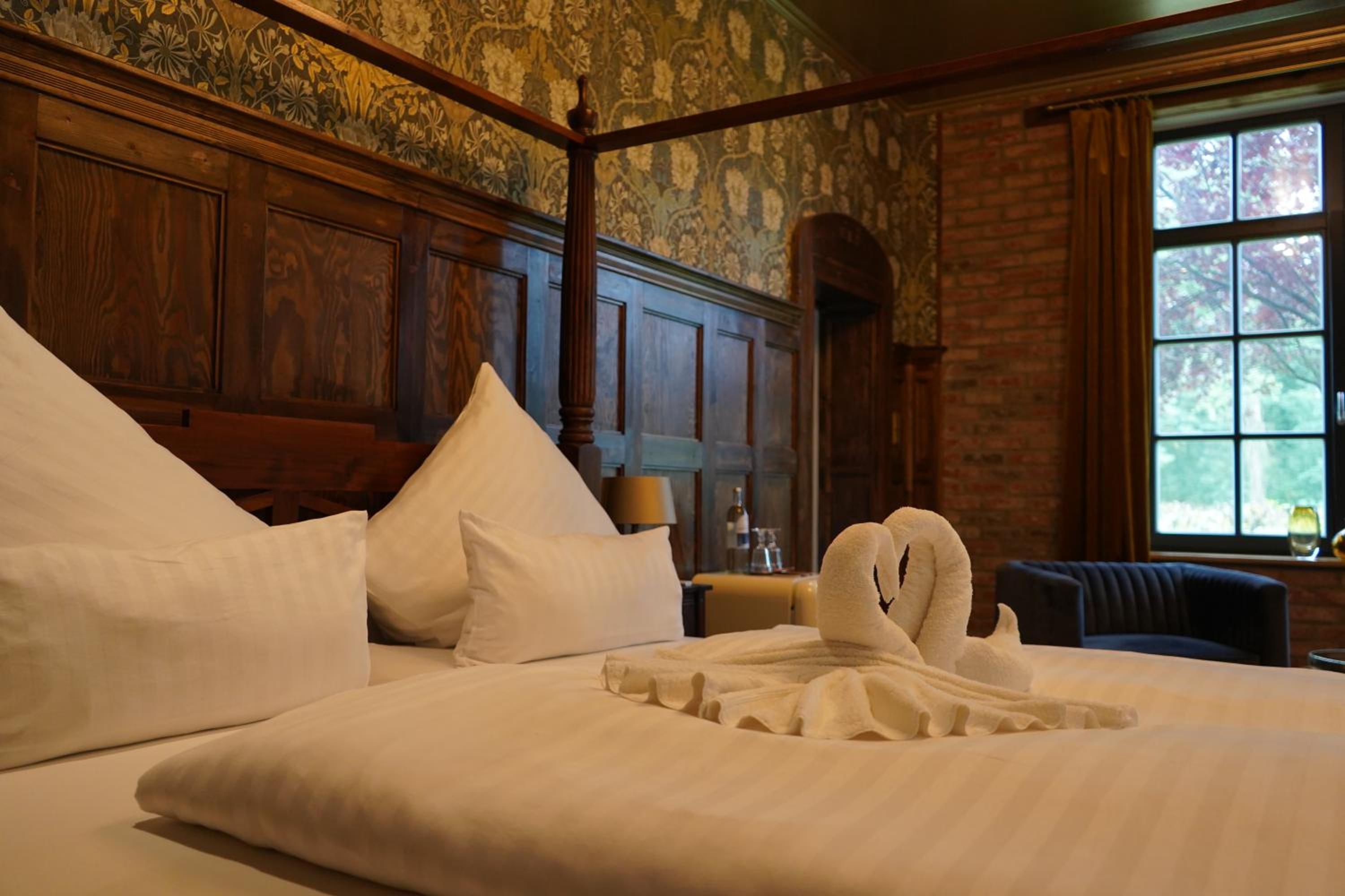Deluxe Junior Suite - Photo 1
