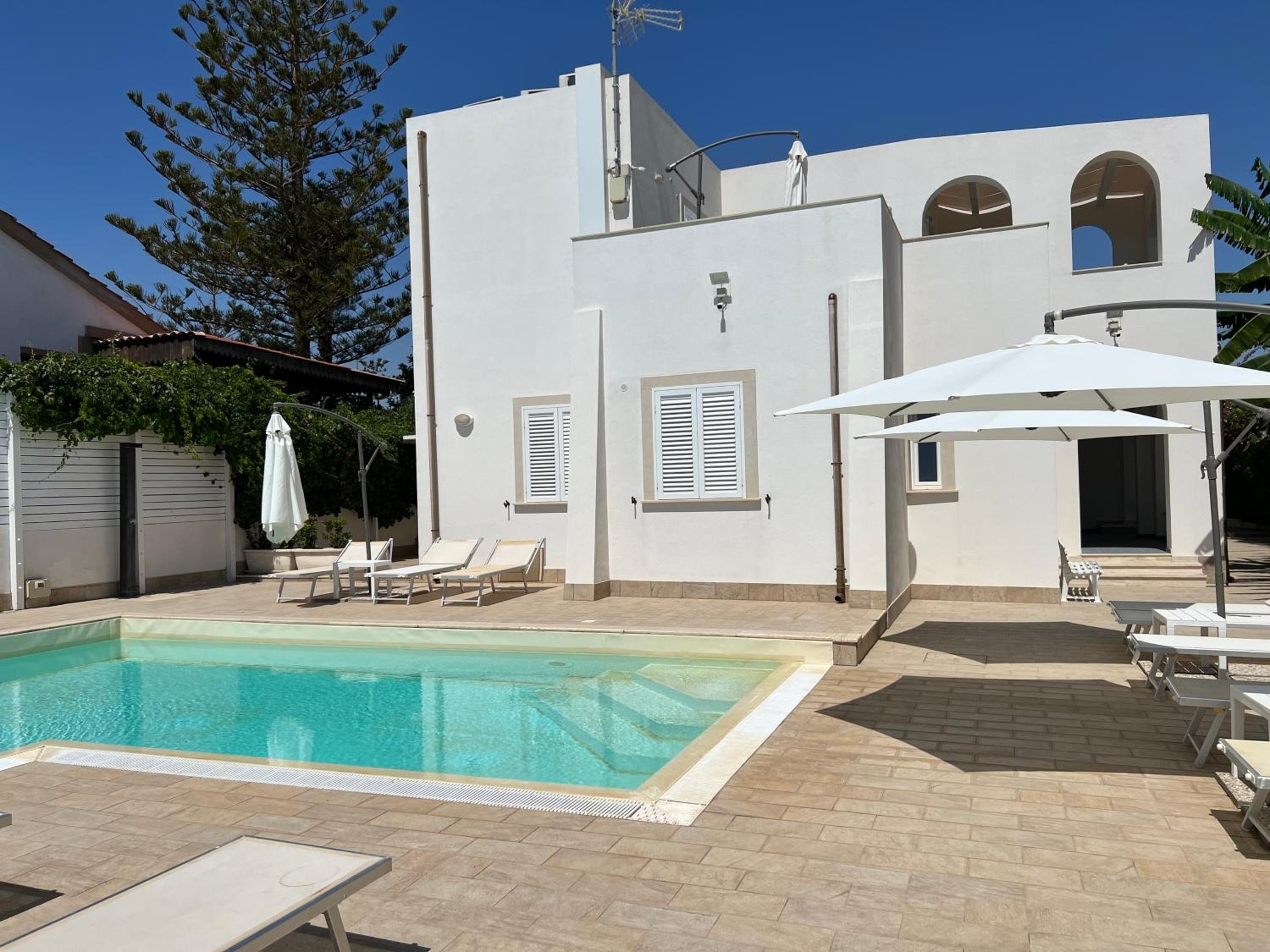 Apartment with Sea View photo 2