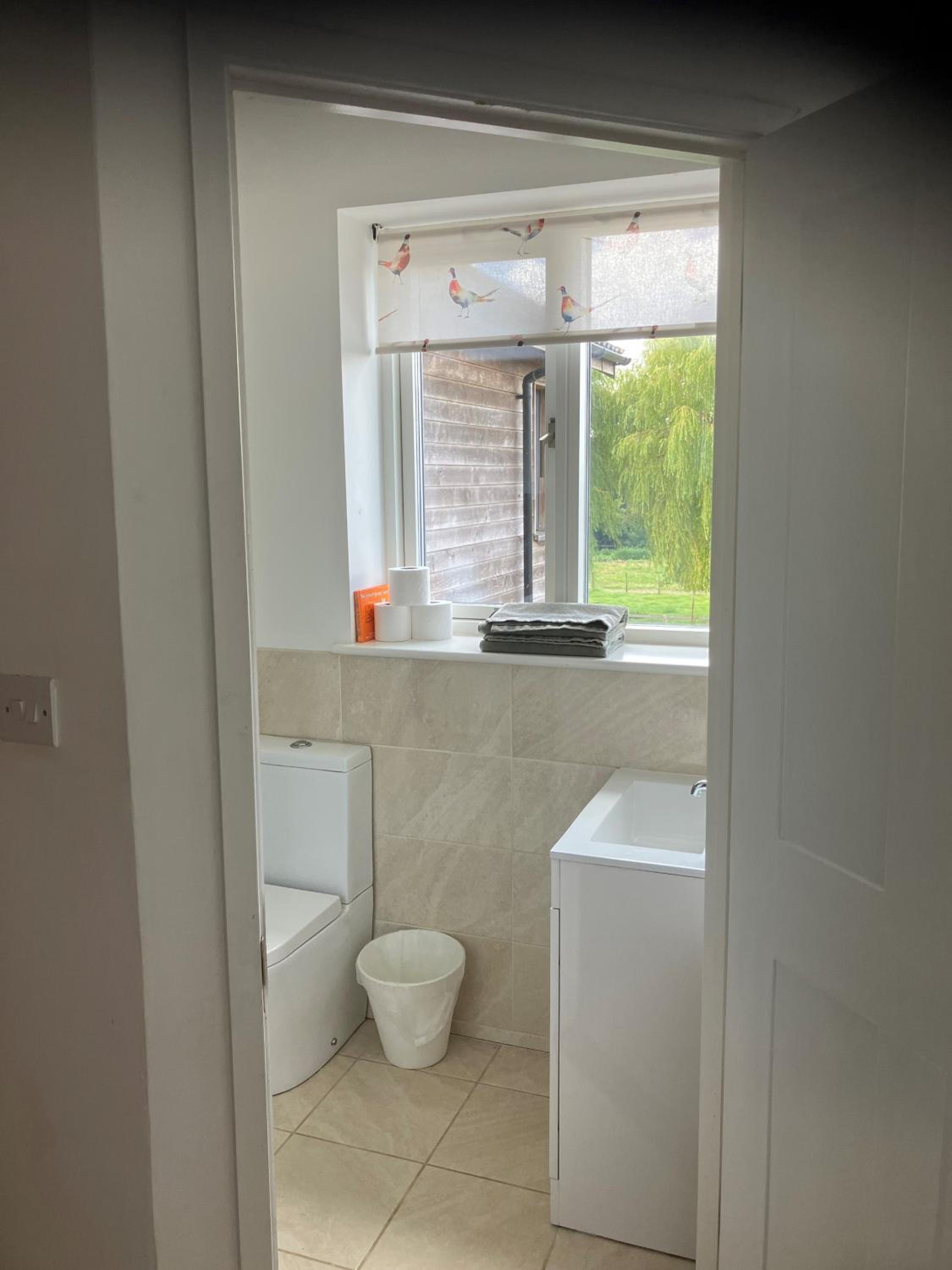 Deluxe Double Room with Shower photo 3