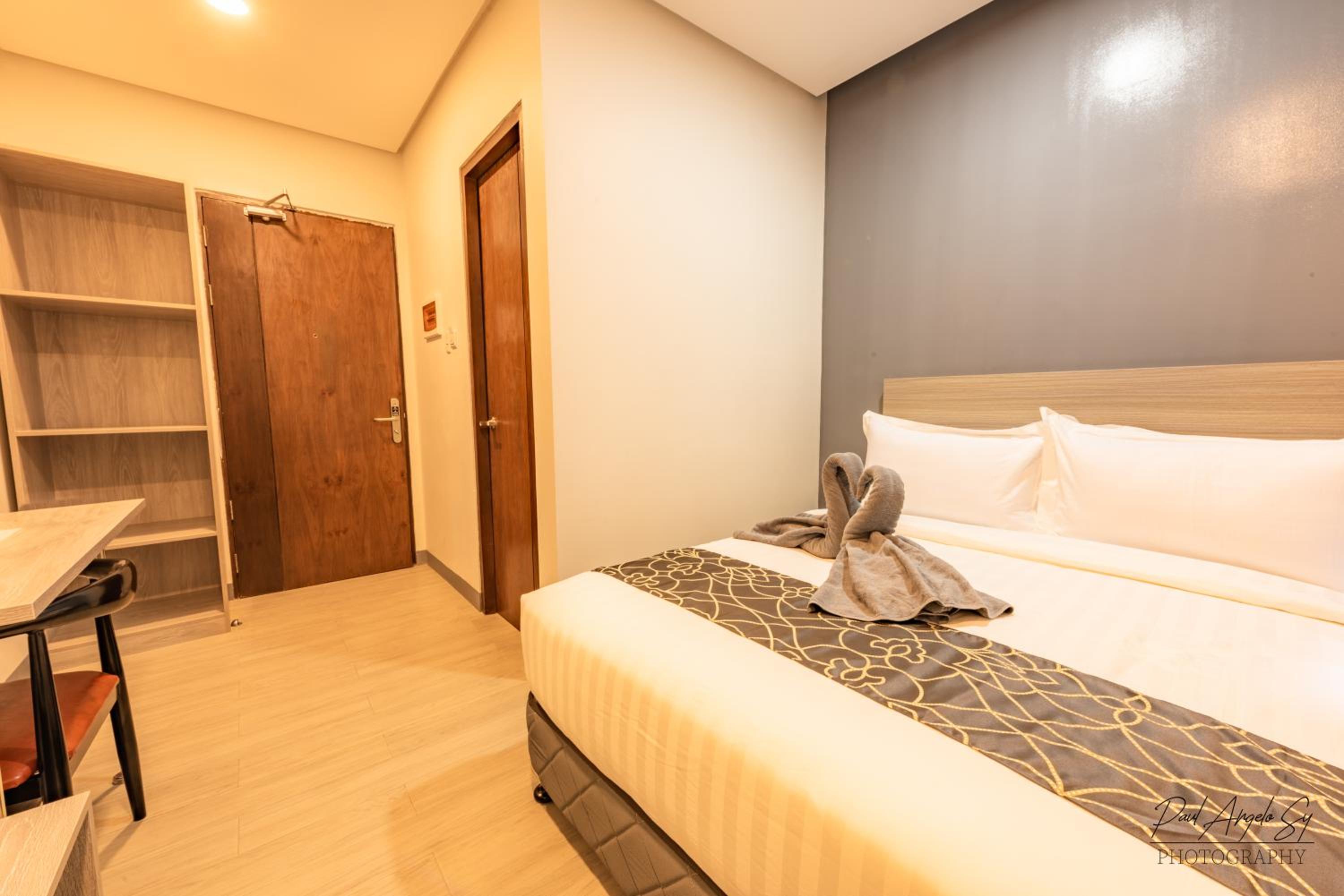Standard Double Room - Photo 4