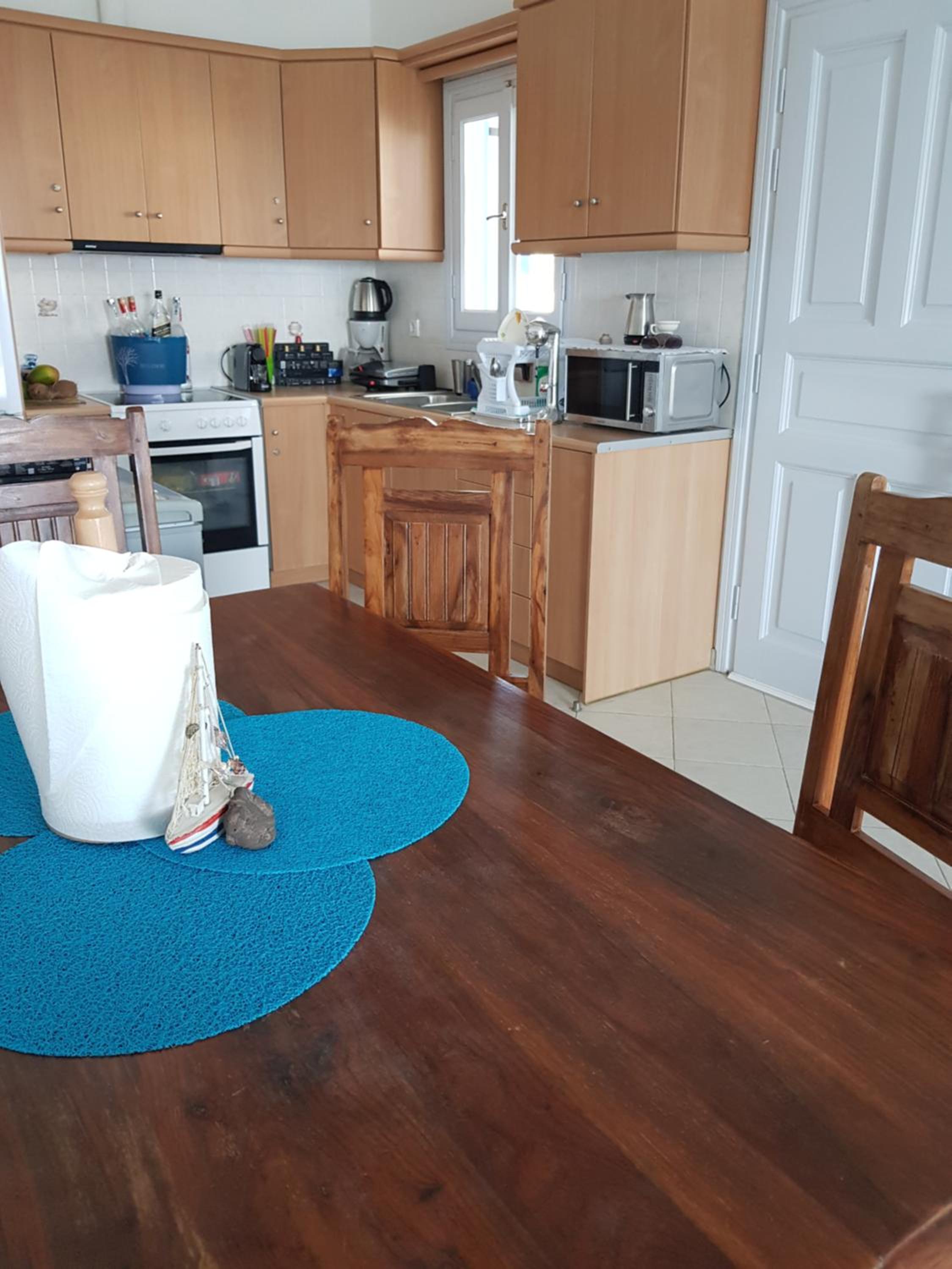Apartment with Sea View - Photo 33