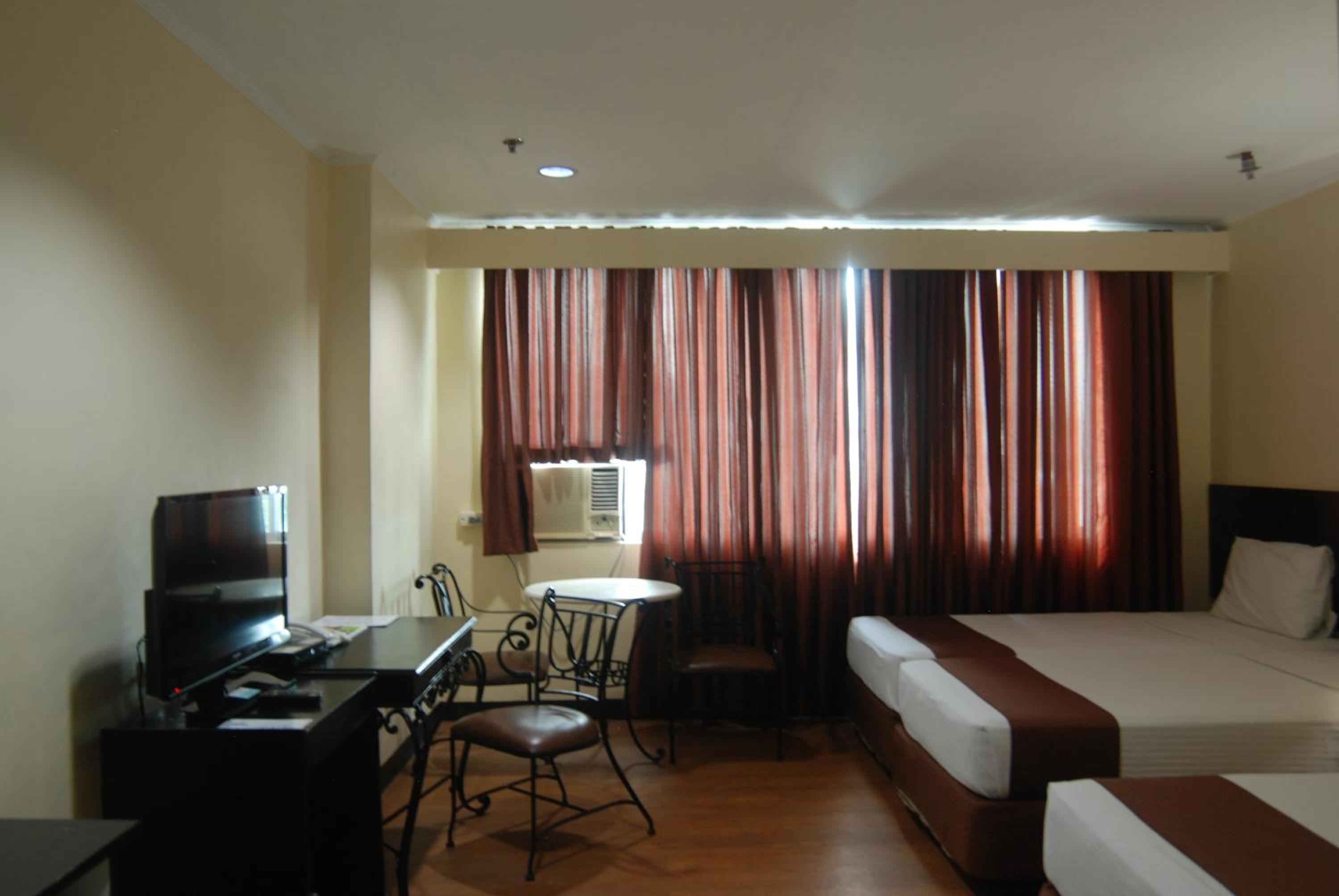 Triple Room - Photo 10