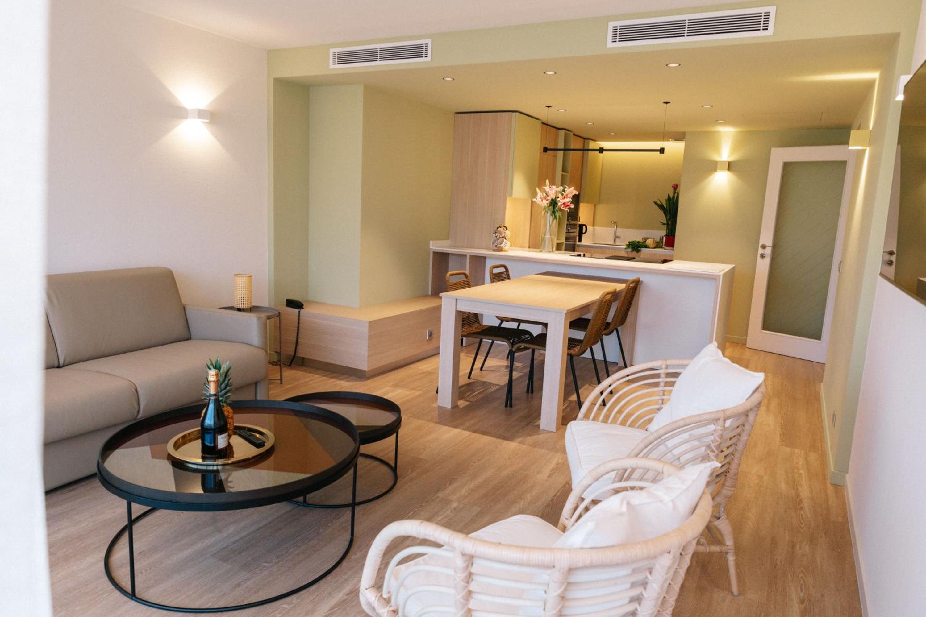 Superior Apartment