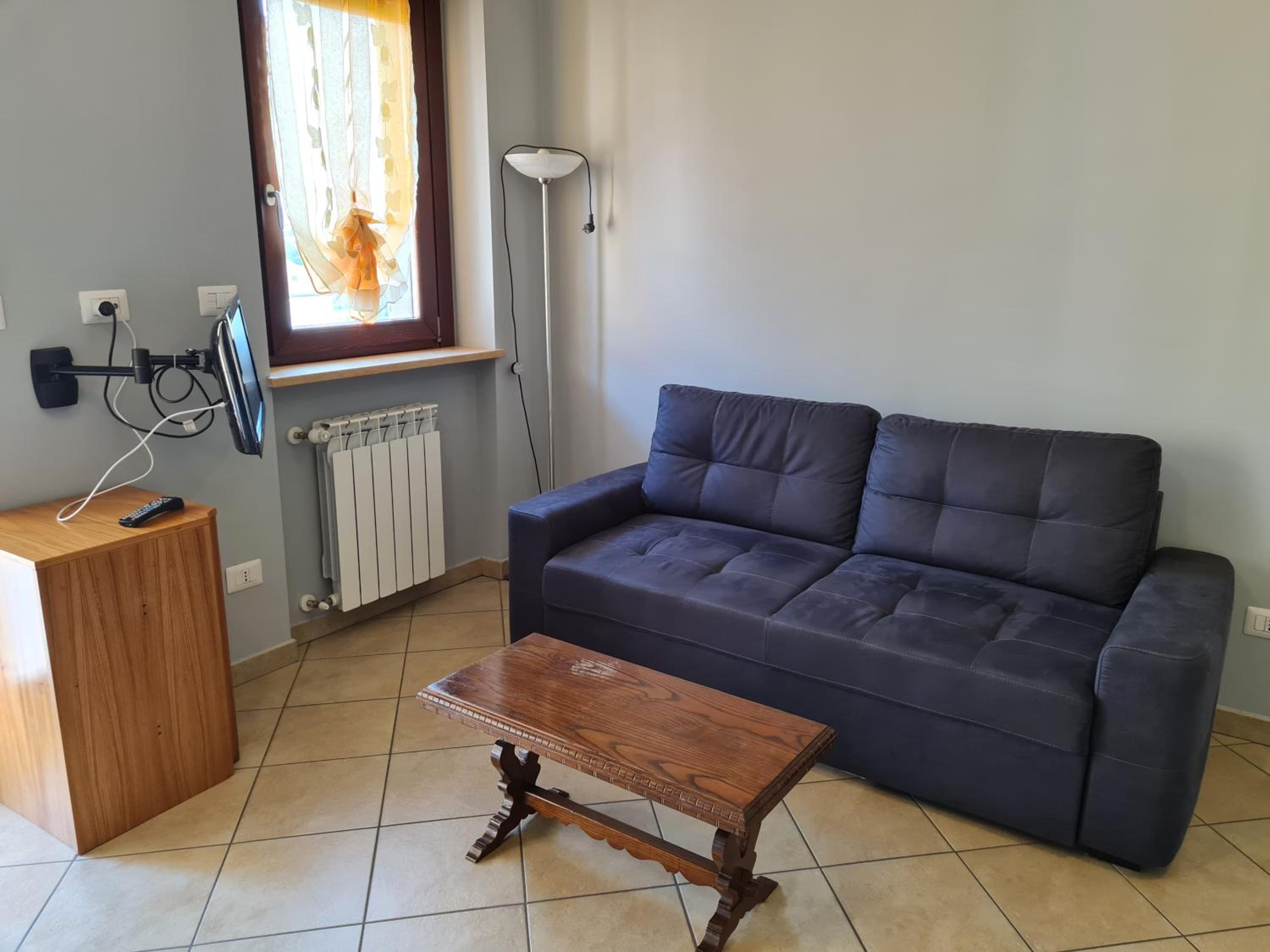 Studio Apartment photo 1