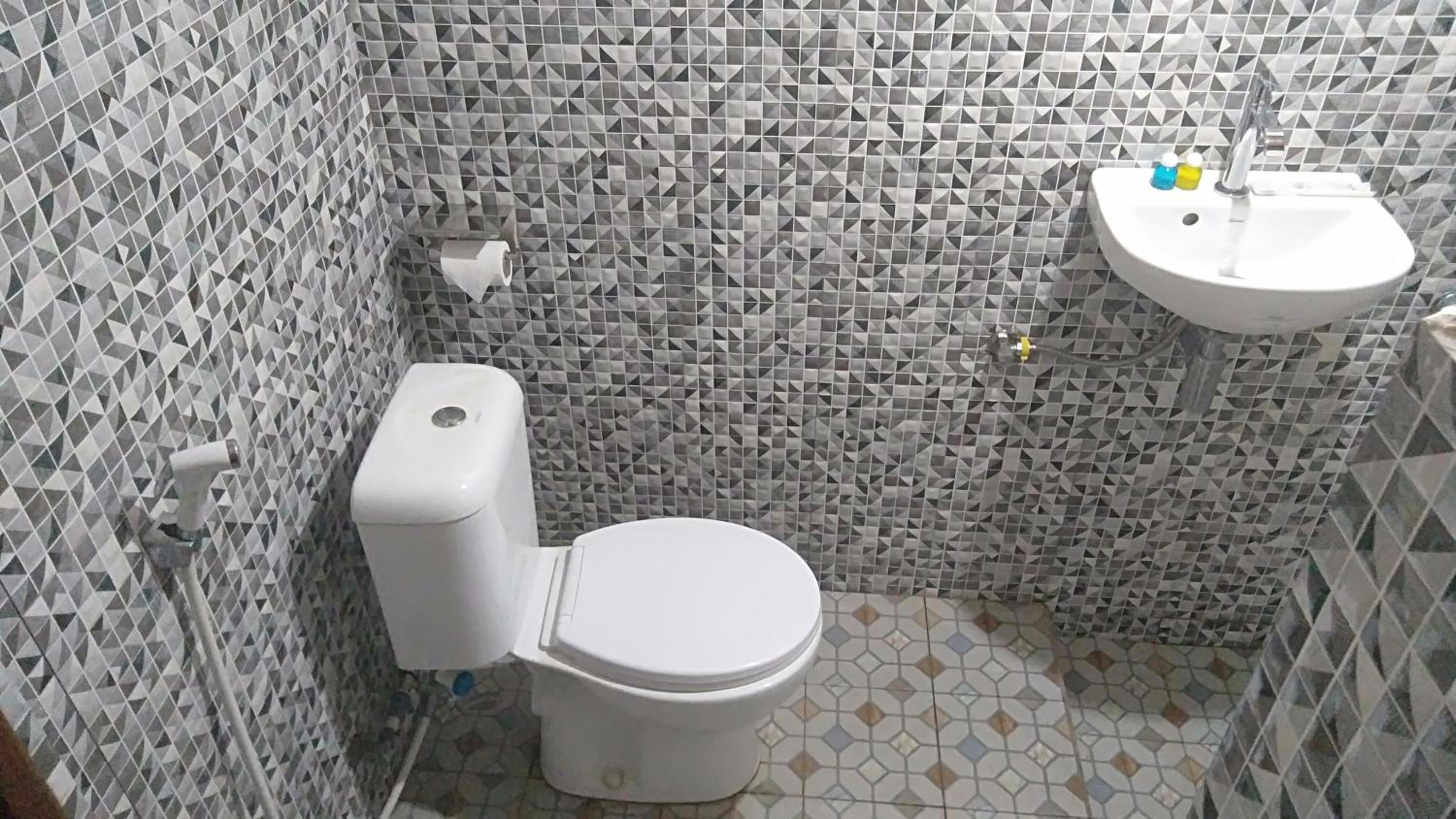 One-Bedroom House photo 2