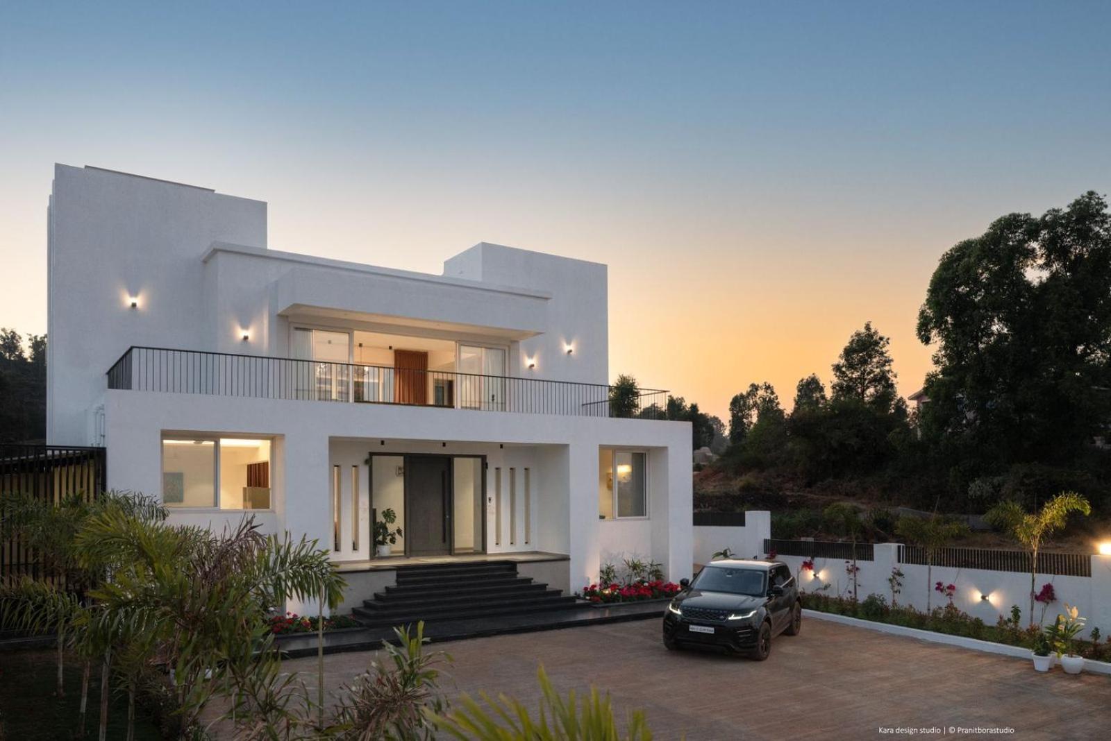 Villa photo 2