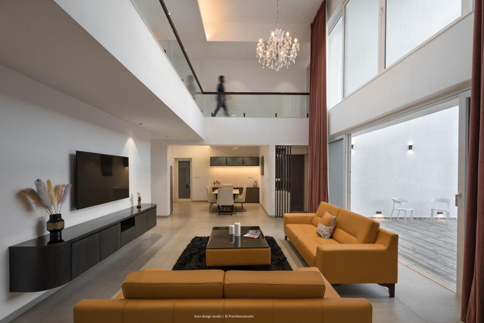 Villa photo 1