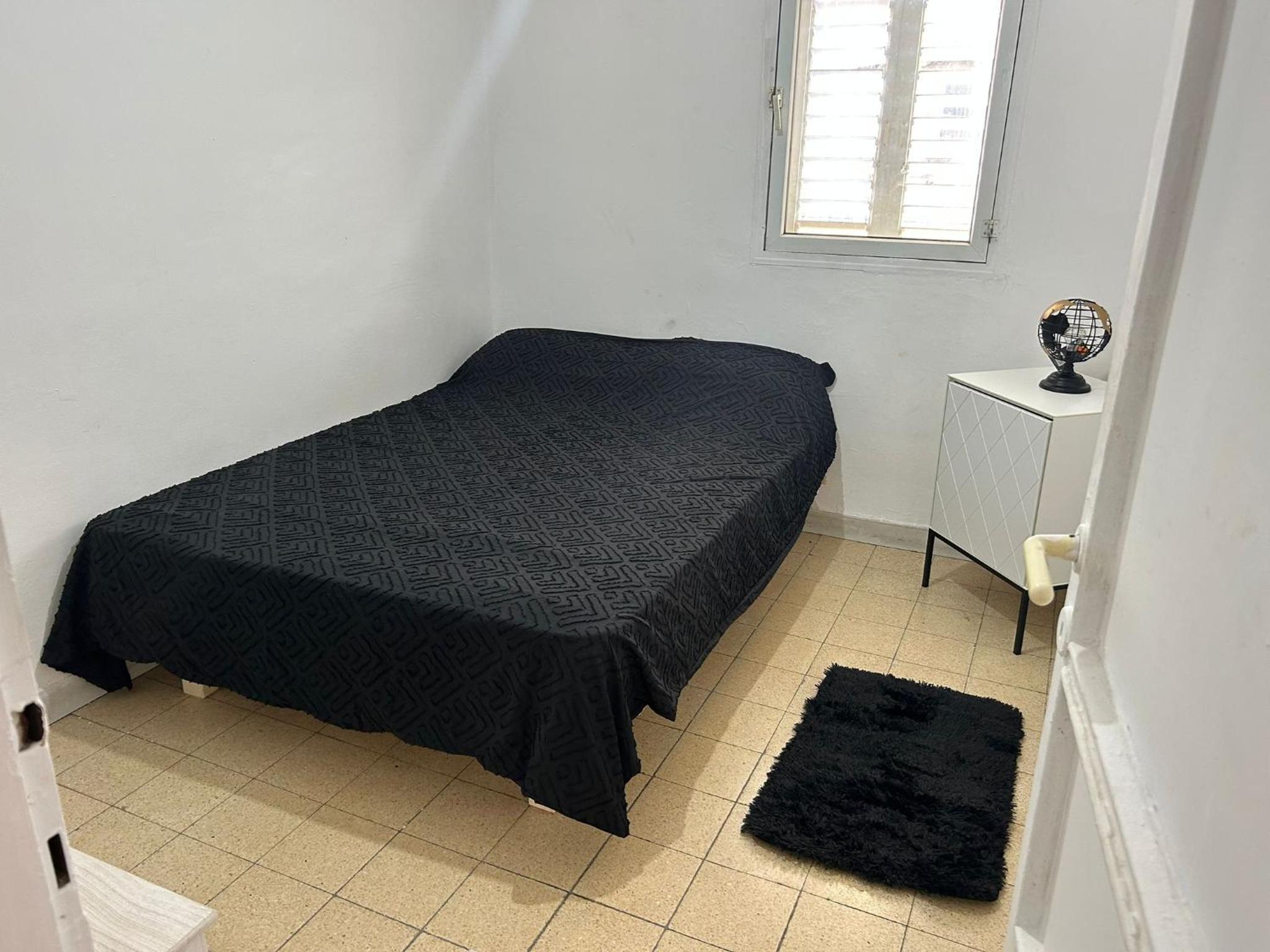 Double Room With Shared Bathroom photo 2