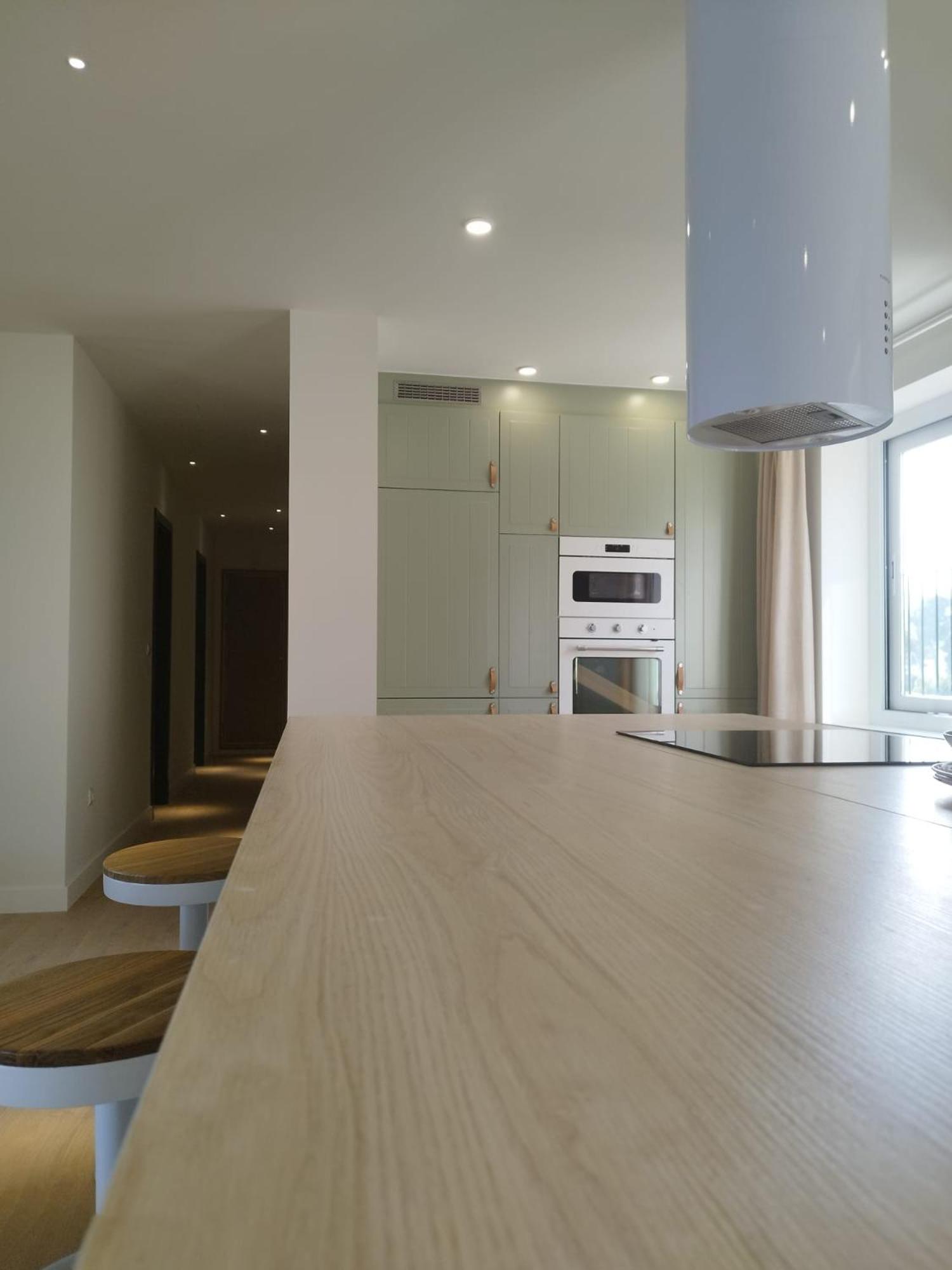 Three-Bedroom Apartment - Photo 10