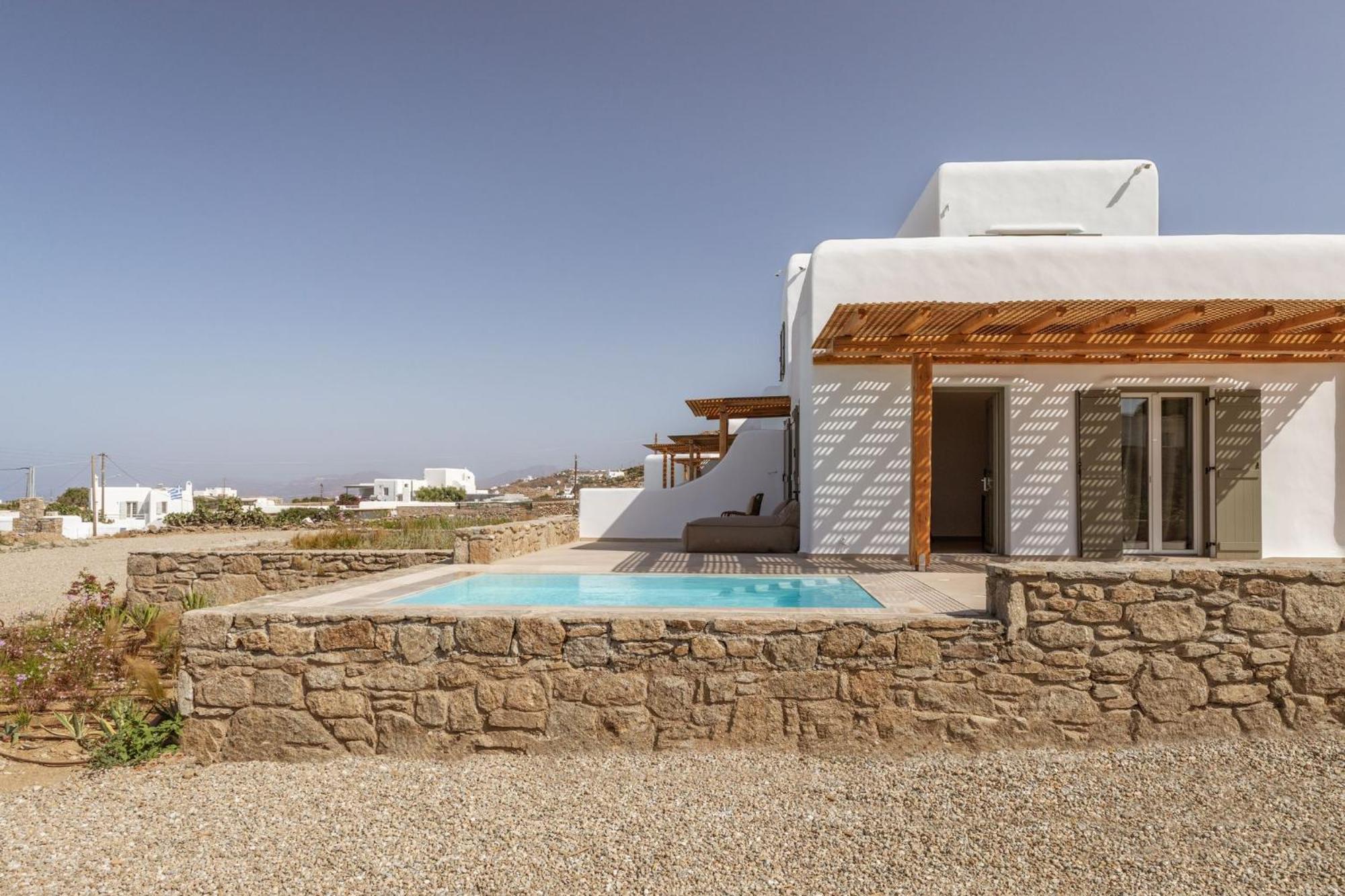 Suite with Private Pool photo 3