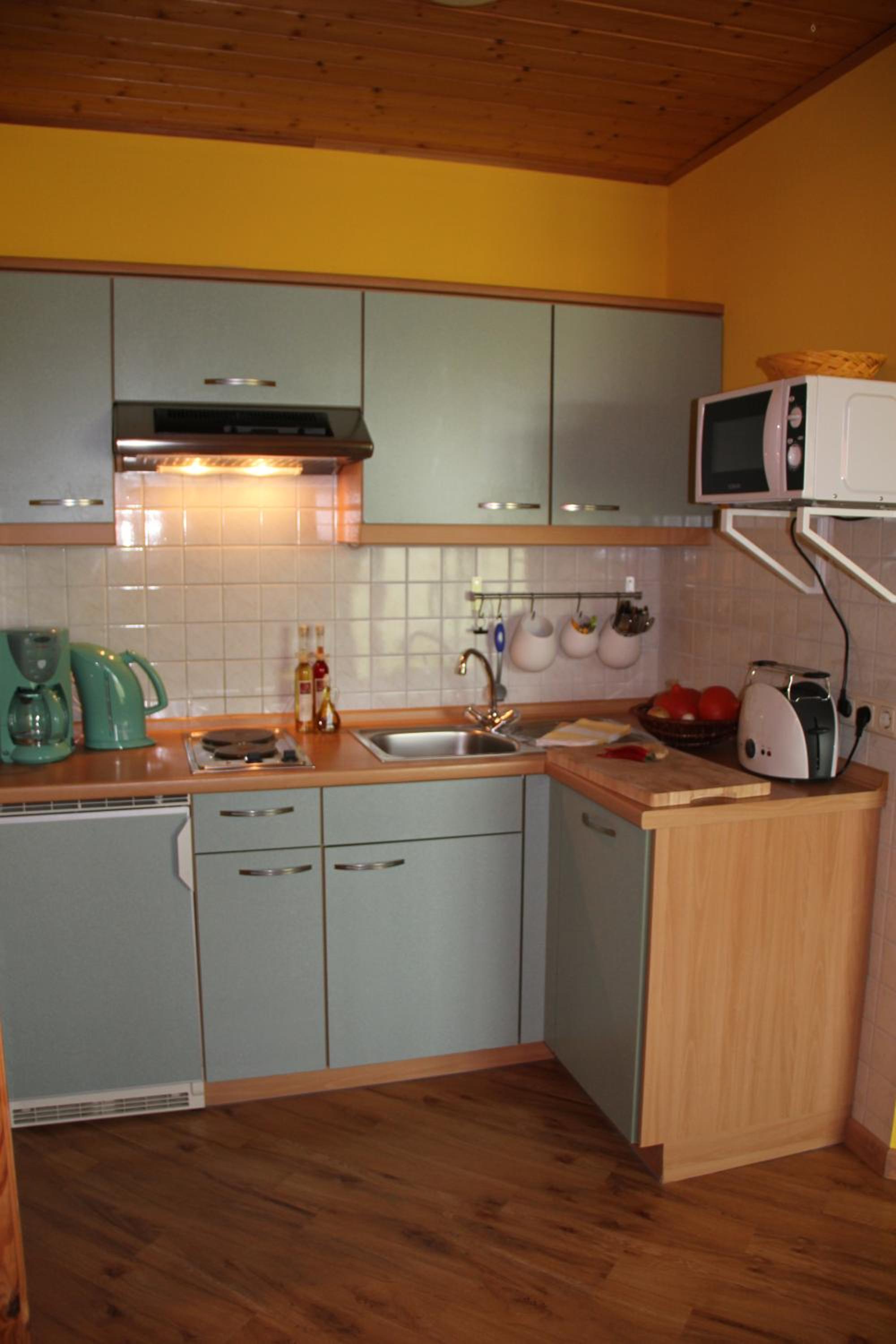 Apartment with Balcony photo 3
