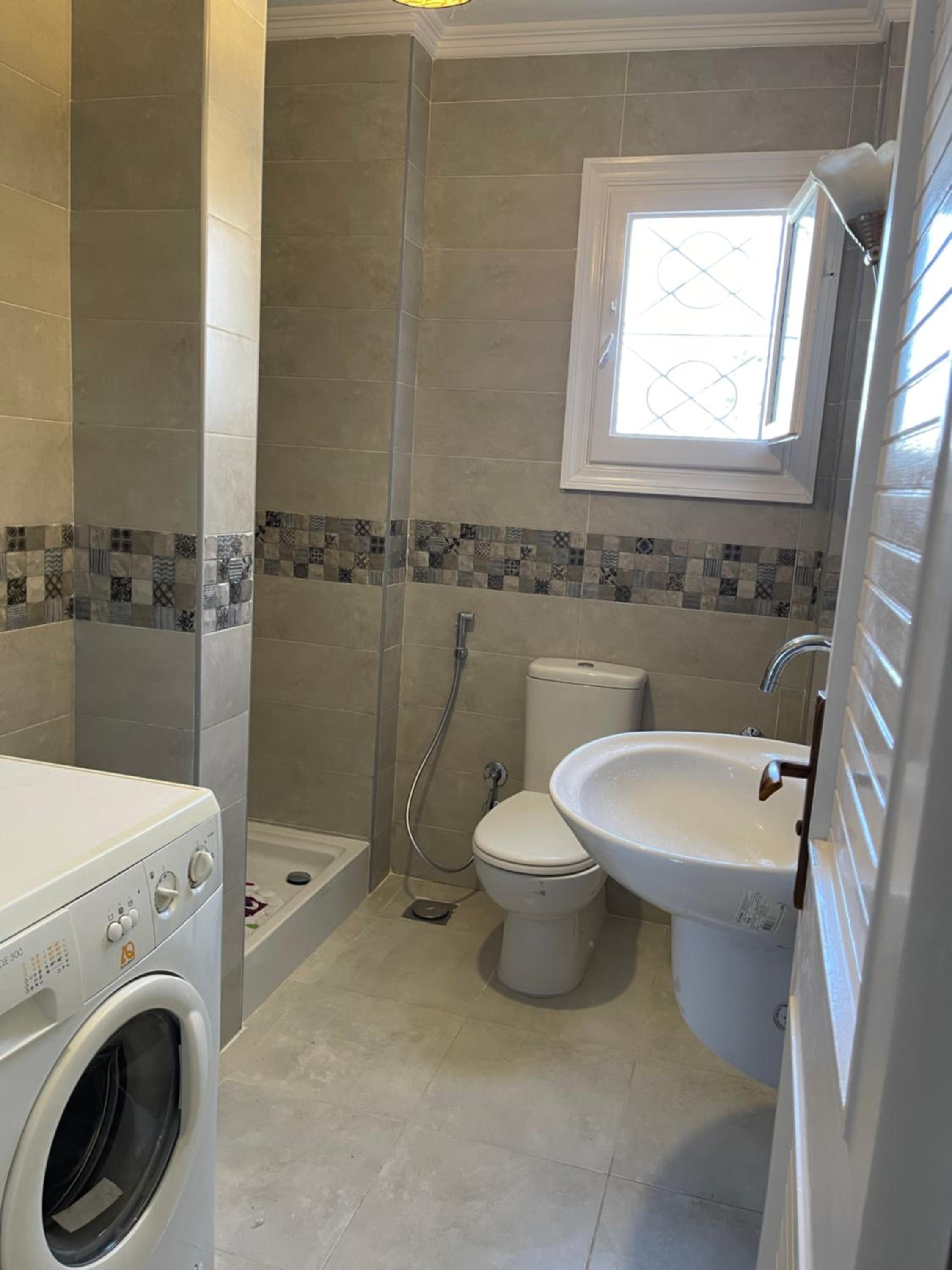Three-Bedroom House - Photo 8