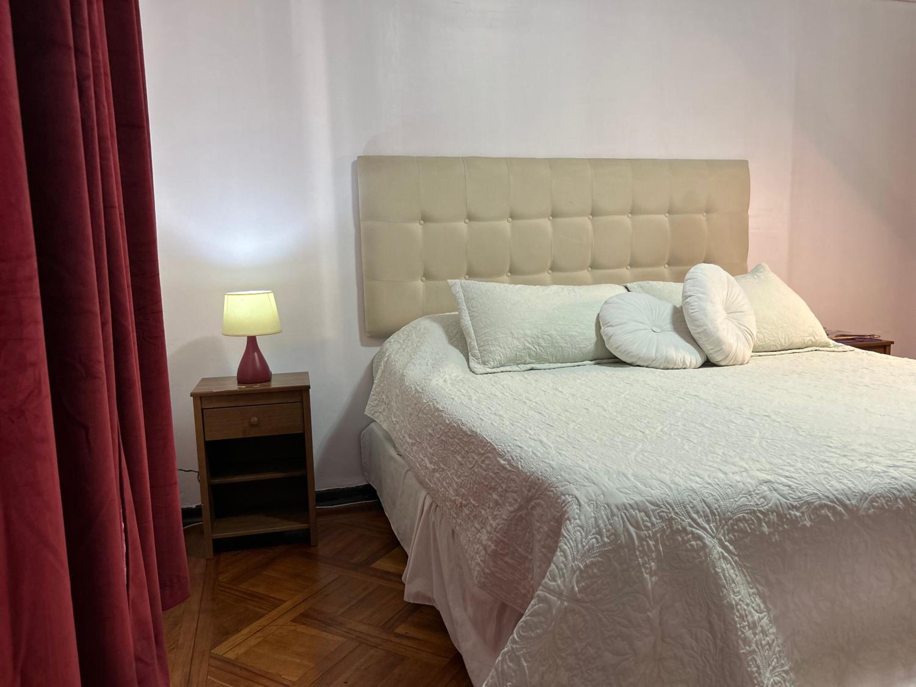 Double Room with Shared Bathroom photo 1