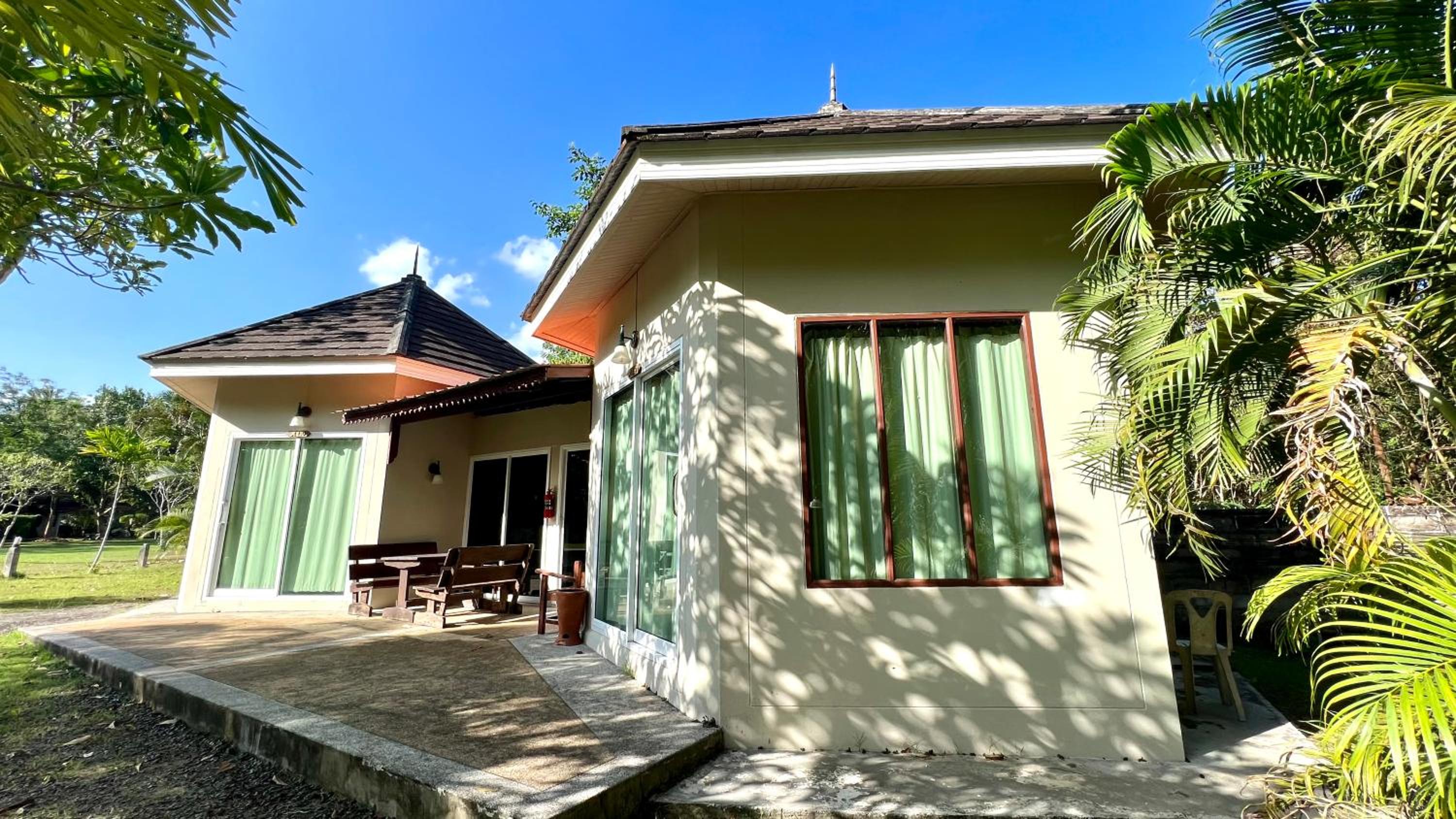 Quadruple Room with Mountain View photo 3