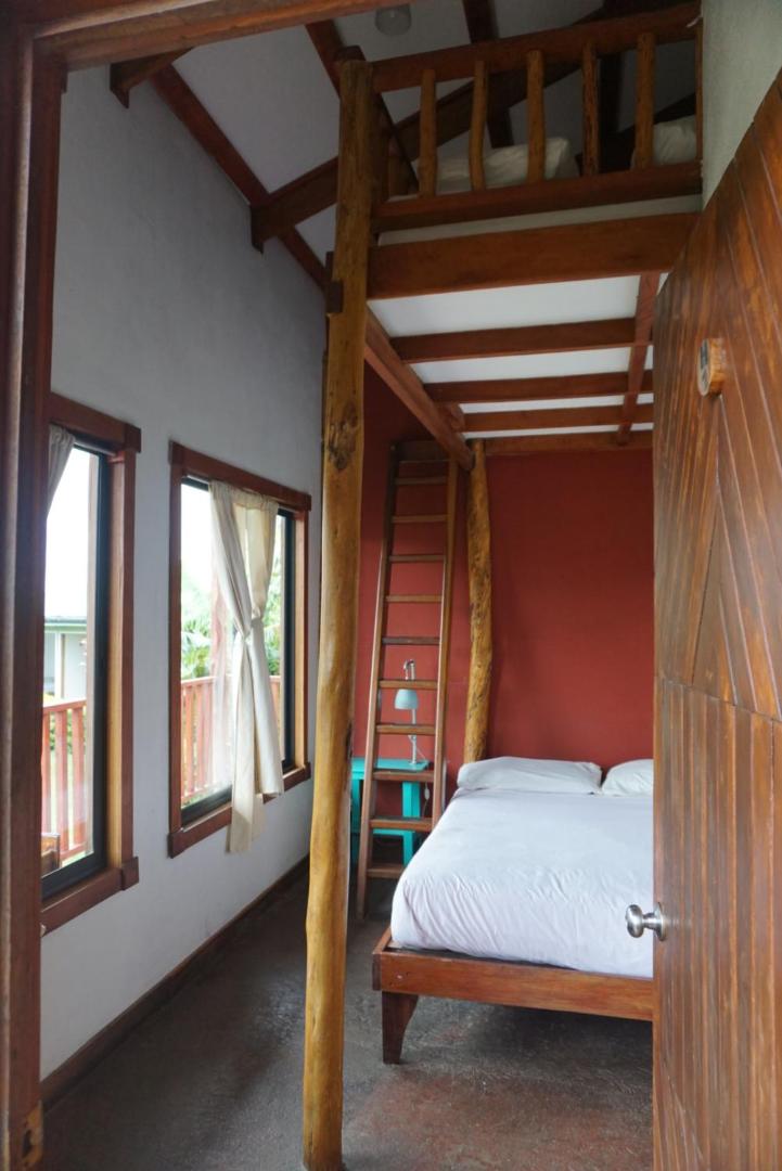 Quadruple Room with Shared Bathroom photo 1