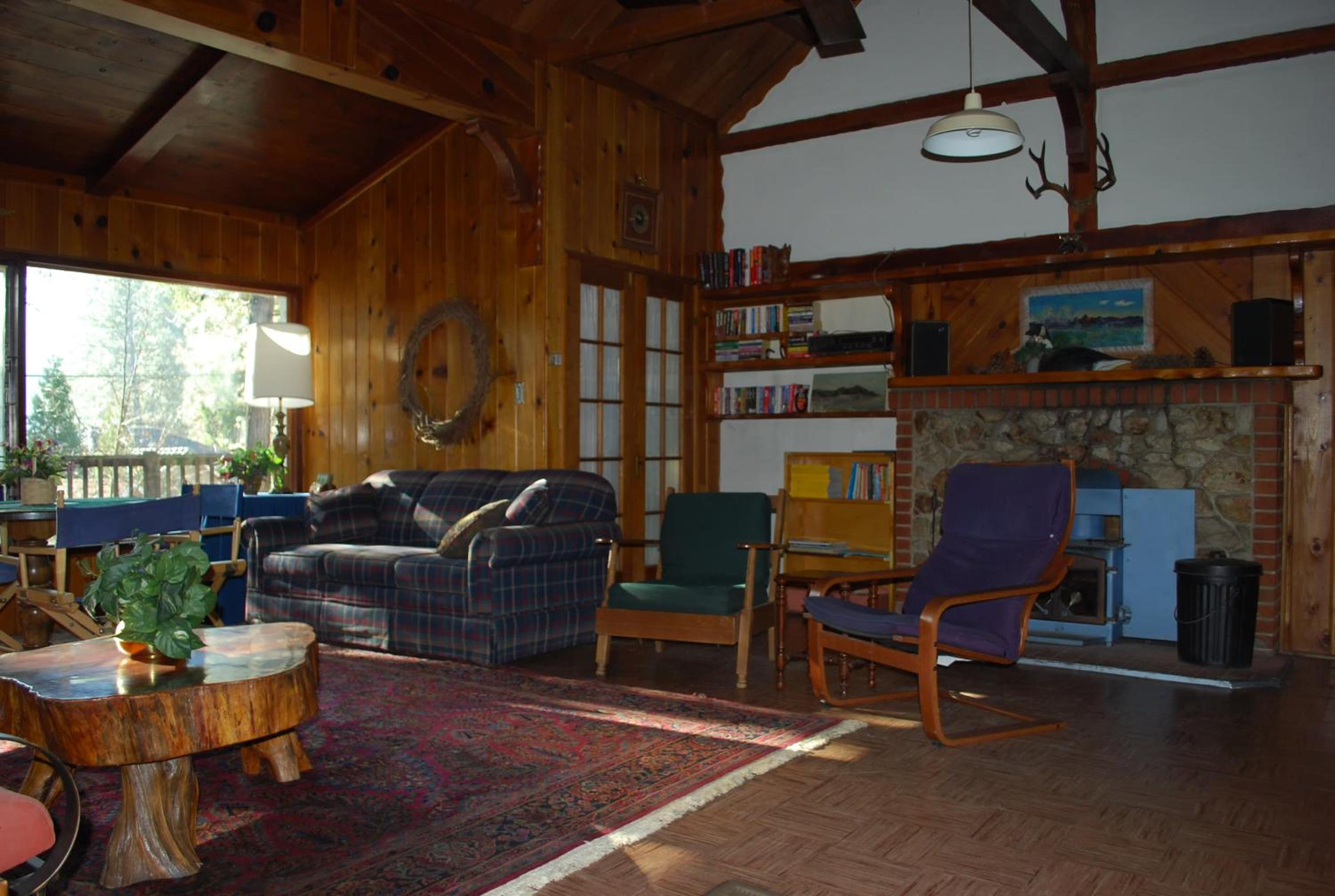 Deluxe Family Room photo 1