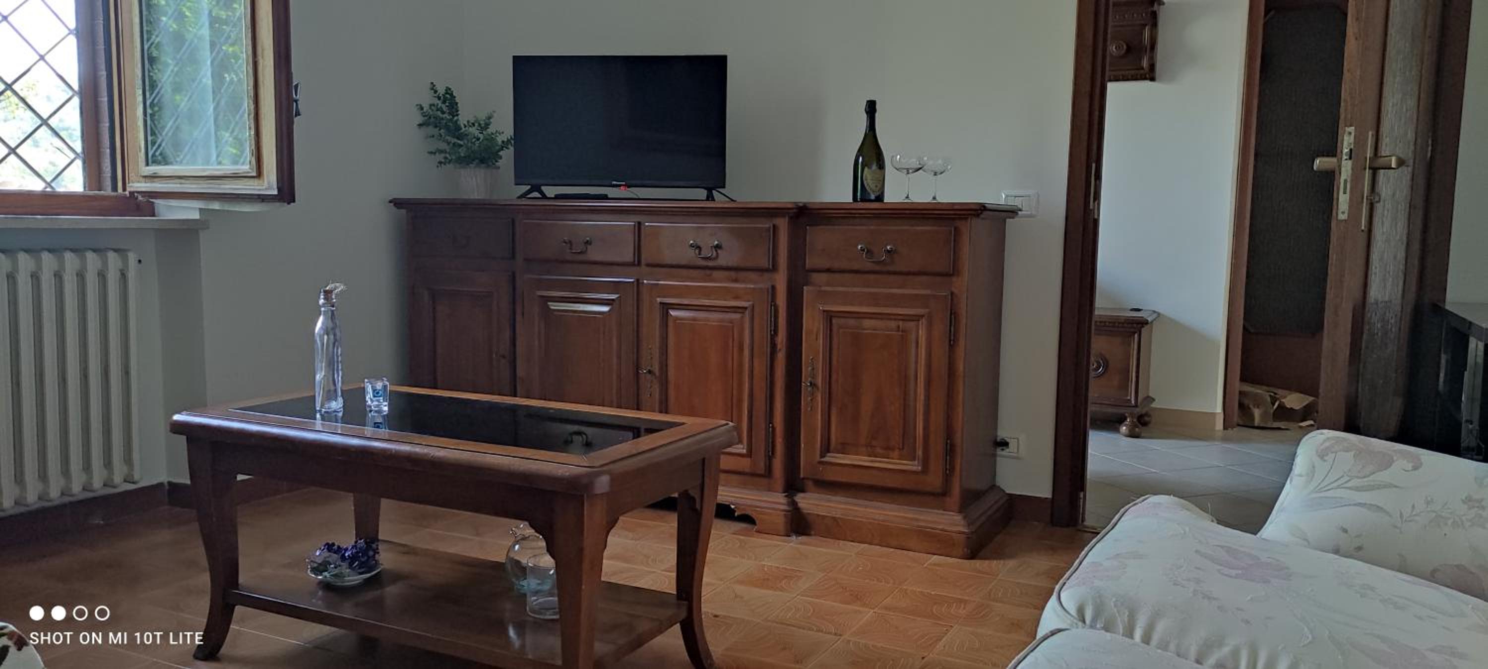 Apartment photo 2