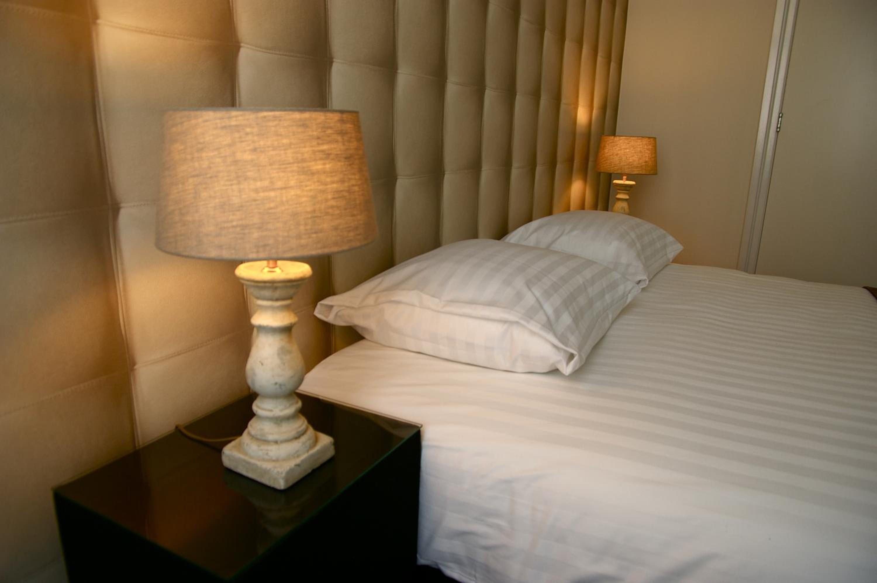 Deluxe Double Room - Photo 7