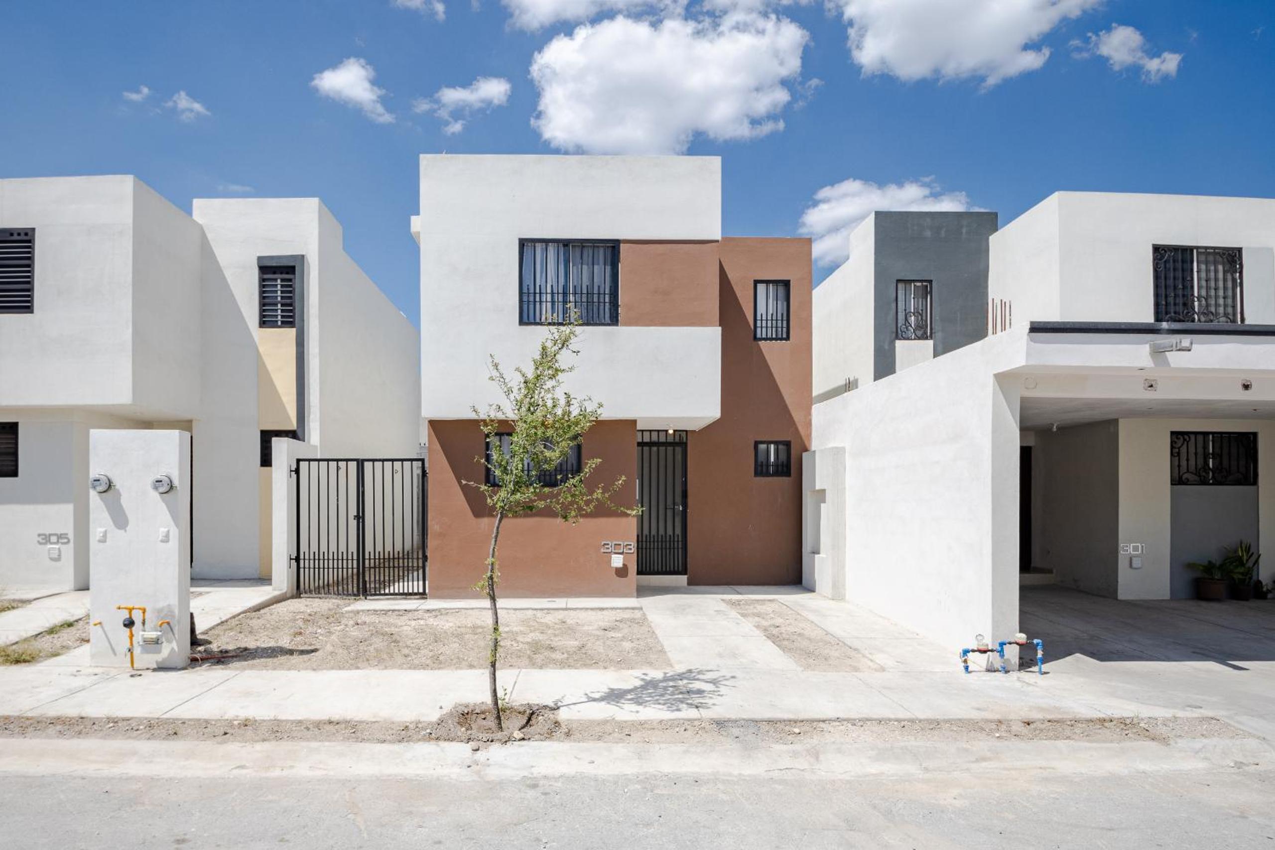 Three-Bedroom House - Photo 16