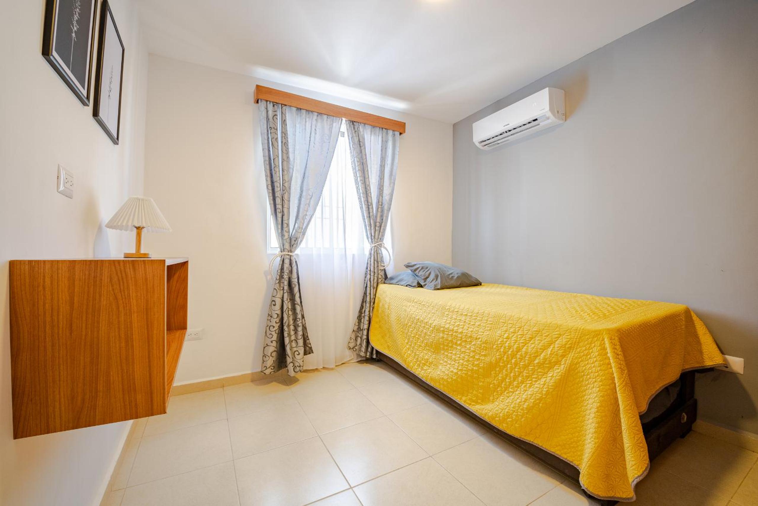 Three-Bedroom House - Photo 10