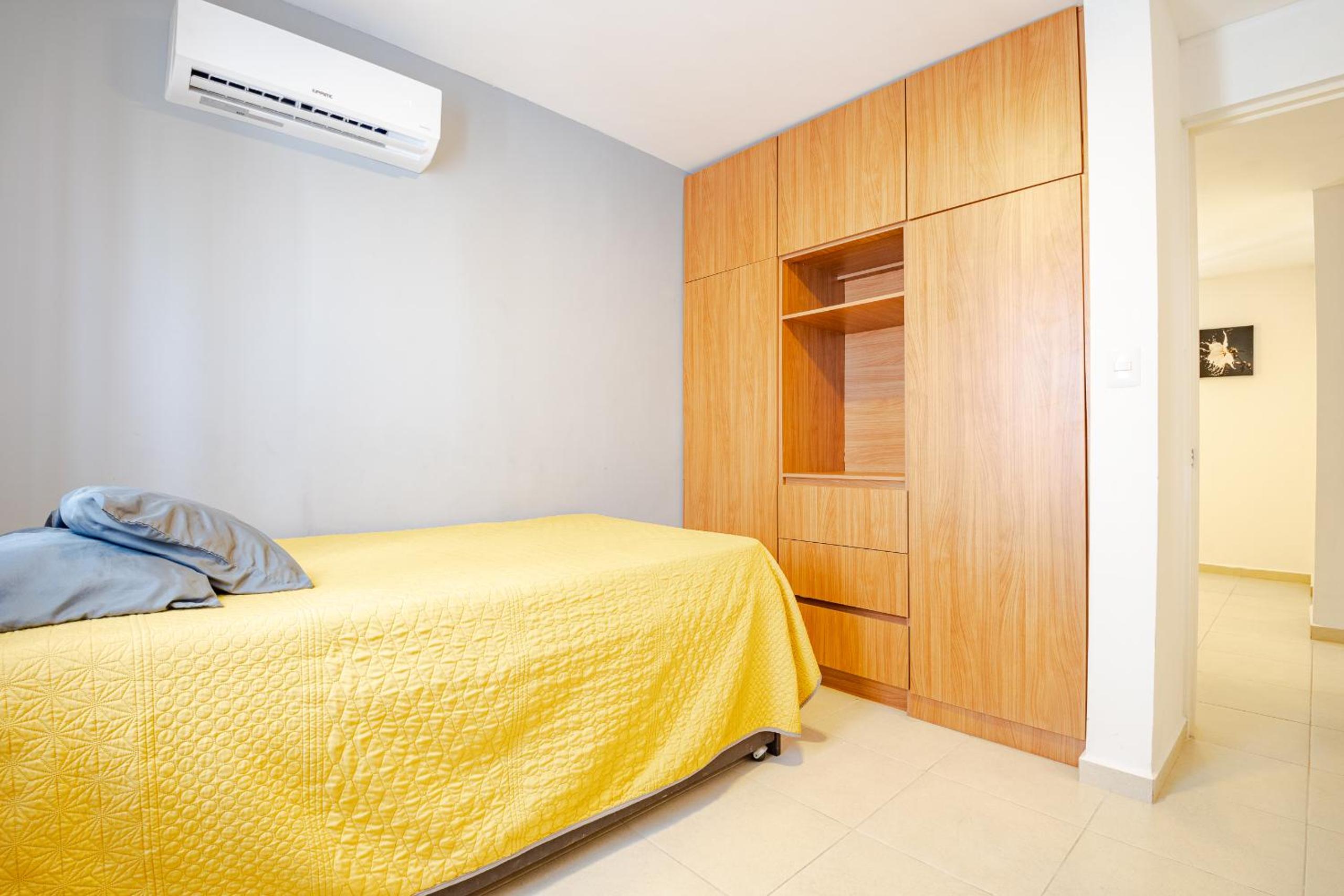 Three-Bedroom House - Photo 9